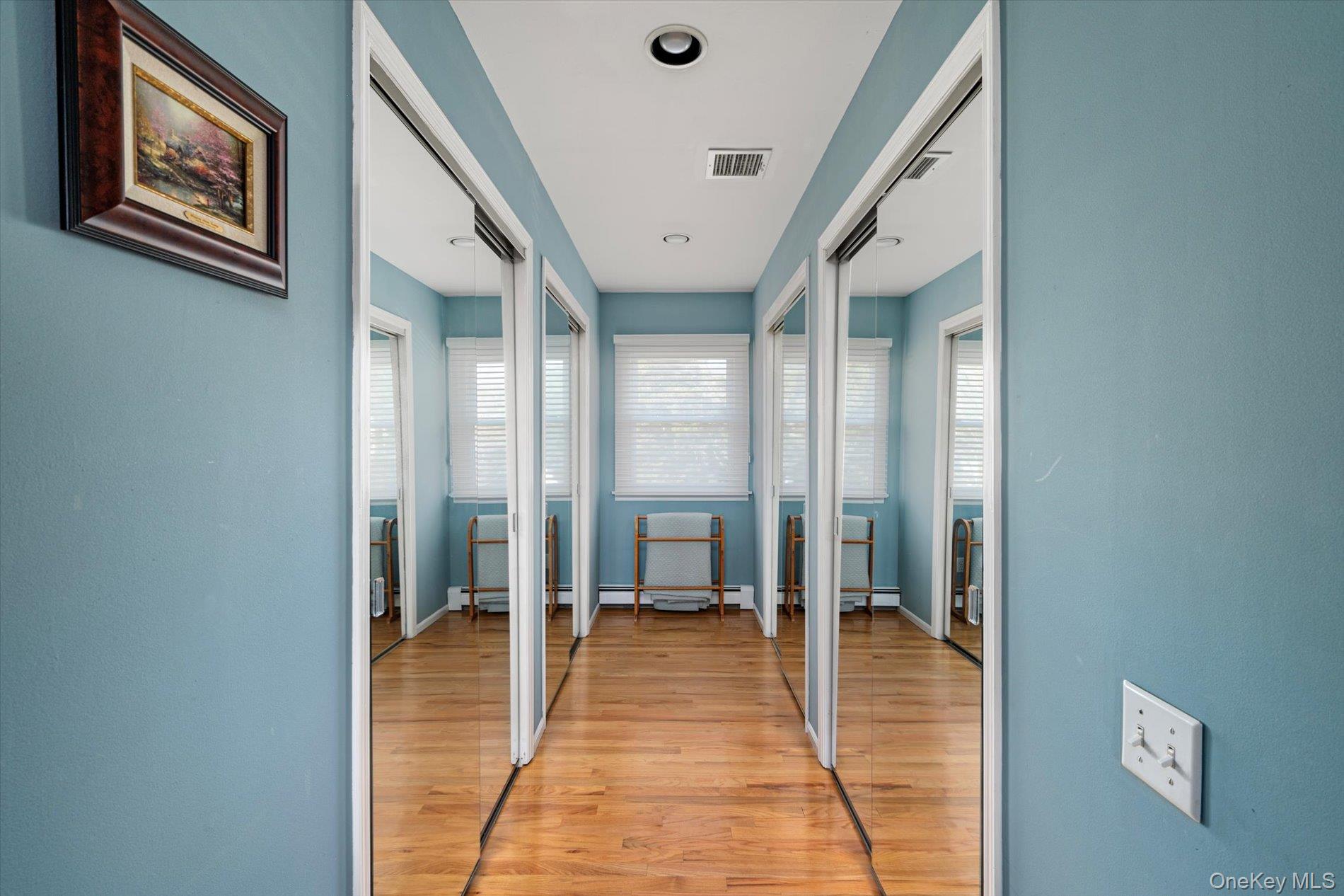 #12 photo, 68 Valentine Avenue, সাফোক কাউন্টি Huntington , NY 11743