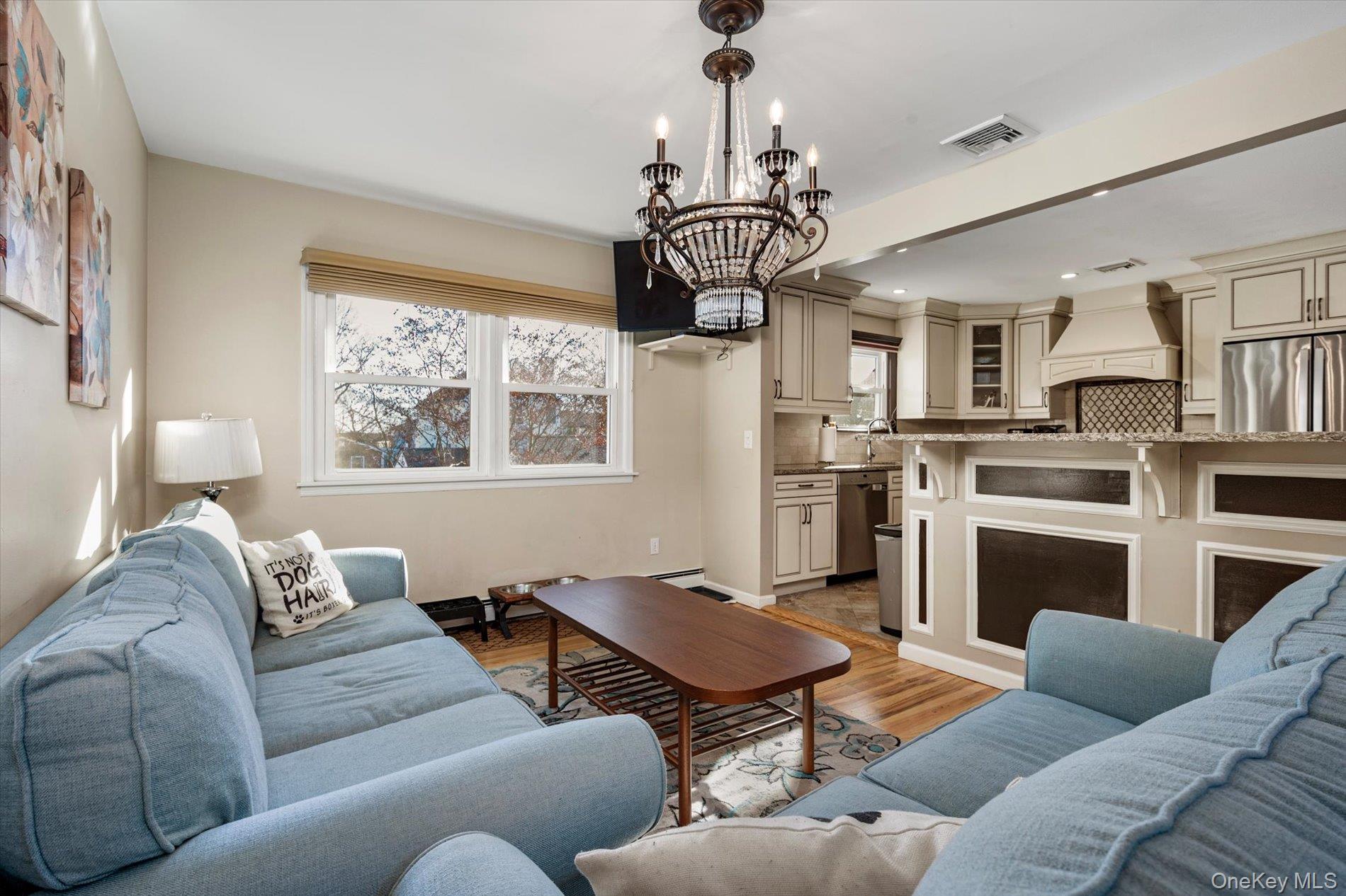 #6 photo, 68 Valentine Avenue, সাফোক কাউন্টি Huntington , NY 11743