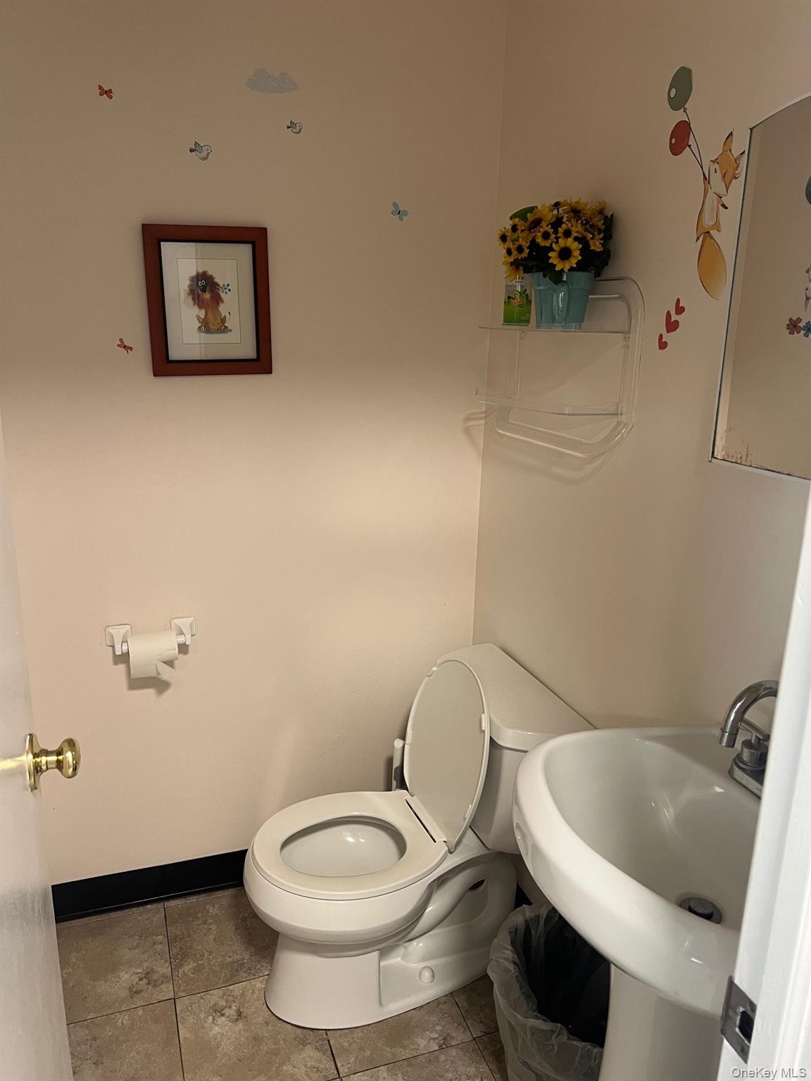 #10 photo, 118 Nassau Road, Huntington , NY 11743