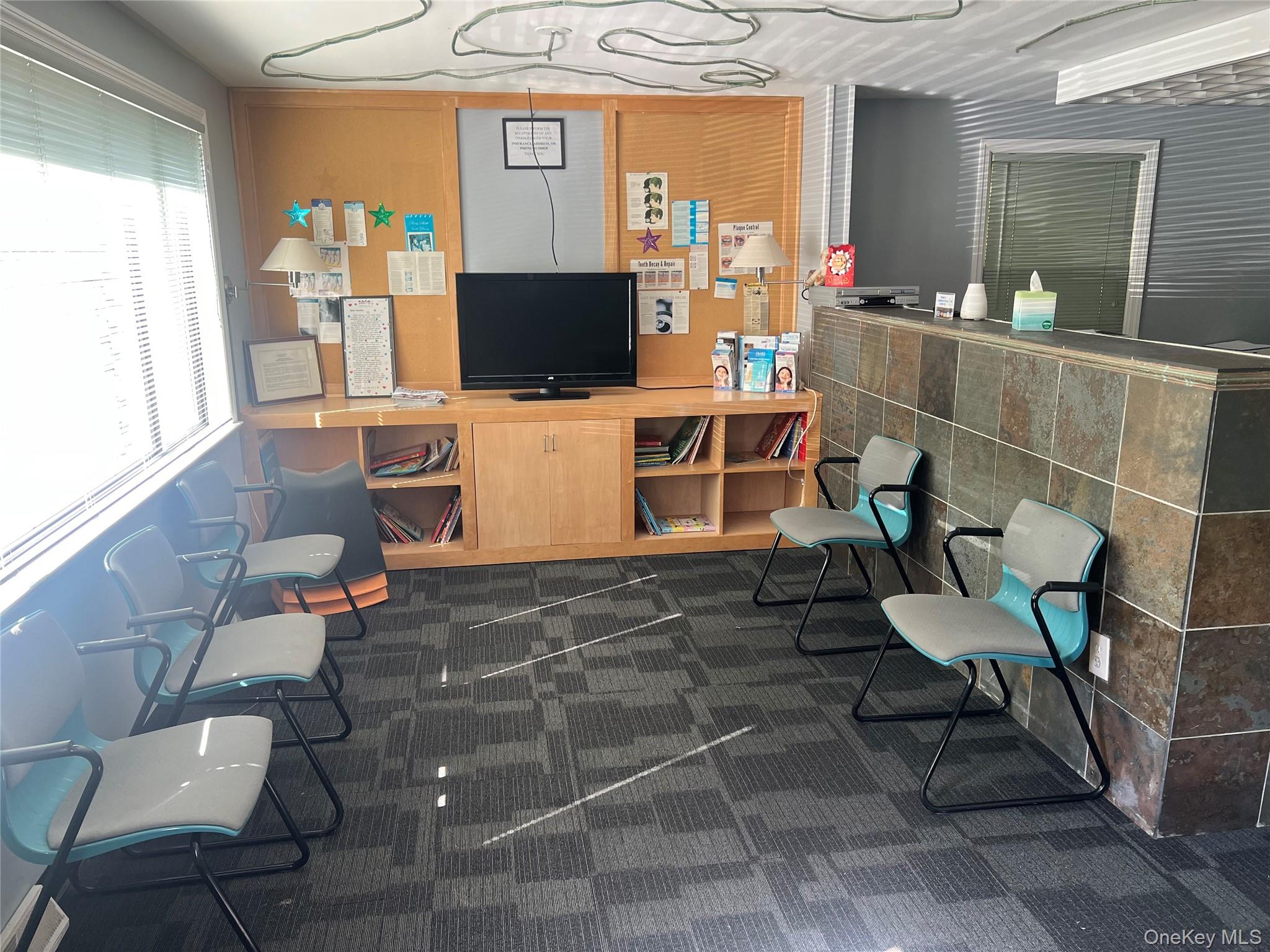 #4 photo, 118 Nassau Road, Huntington , NY 11743