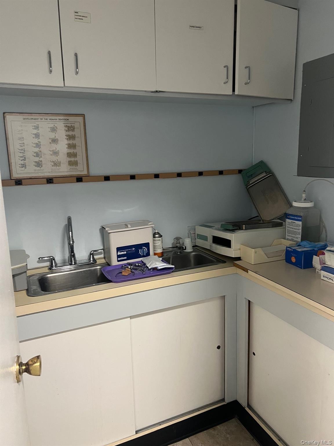 #6 photo, 118 Nassau Road, Huntington , NY 11743