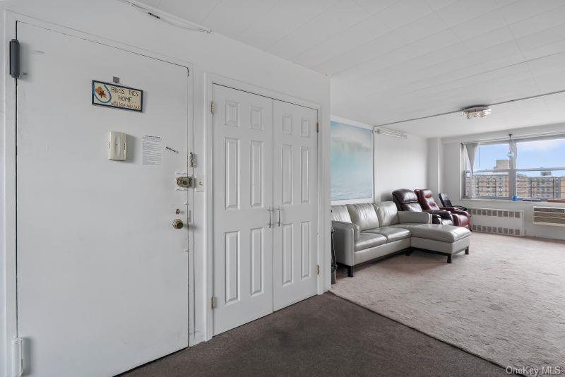 #4 photo, 61-25 97 Street, কুইন্‌স Rego Park , NY 11374