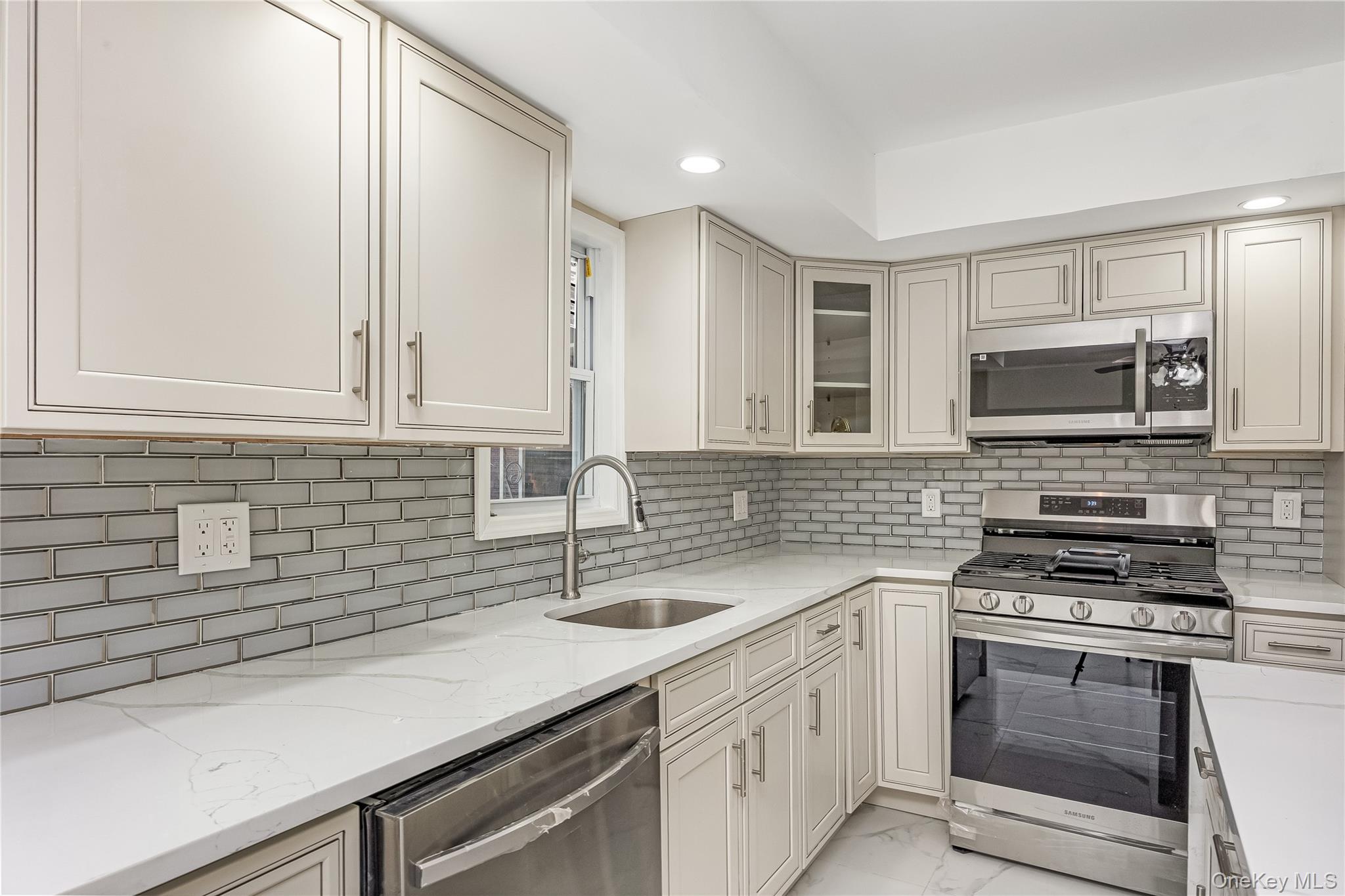 #13 photo, 66 Paerdegat 1st Street, Brooklyn , NY 11236