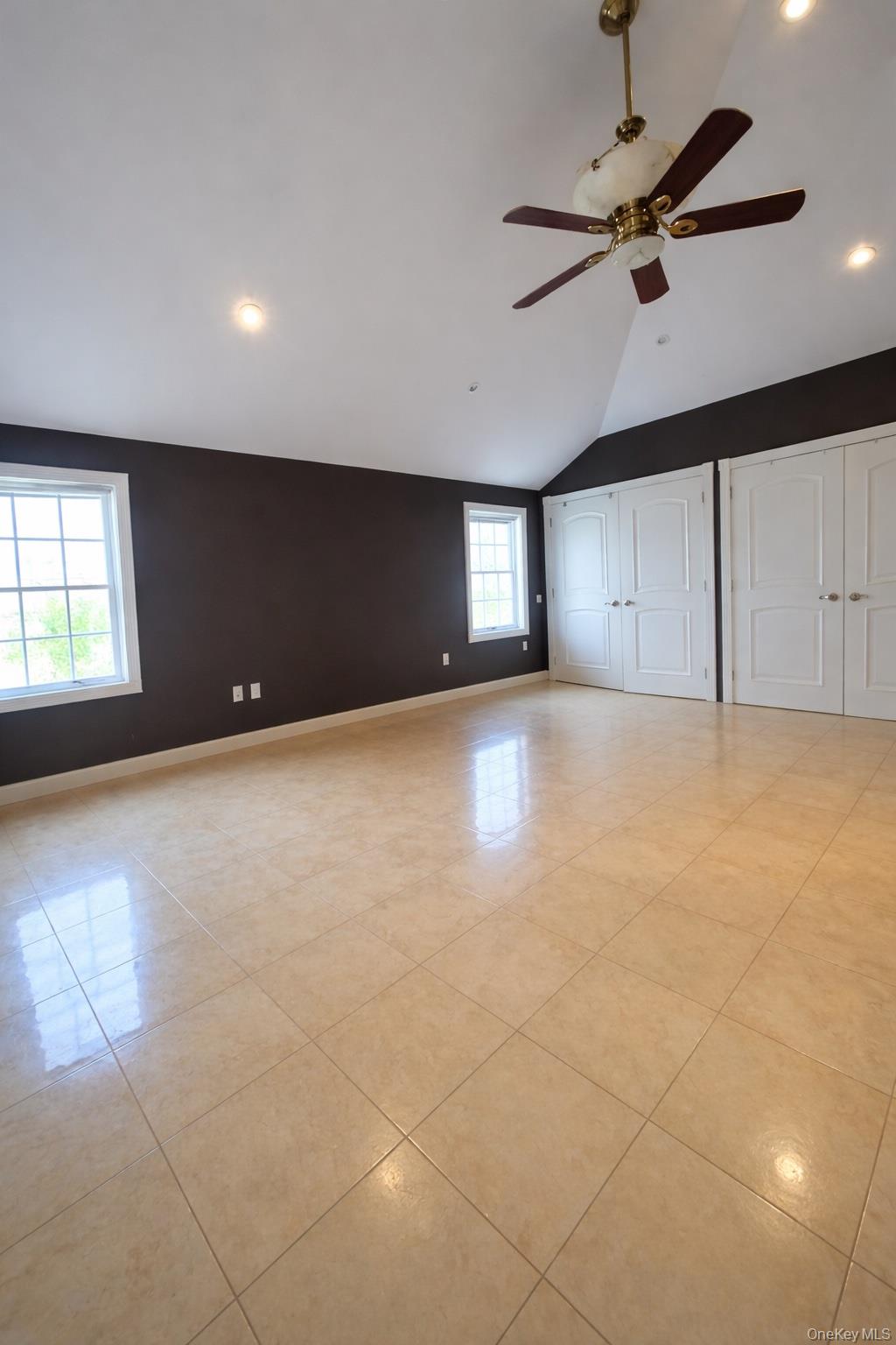 #12 photo, 15823 92nd Street, Куинс ‖ Howard Beach , NY 11414