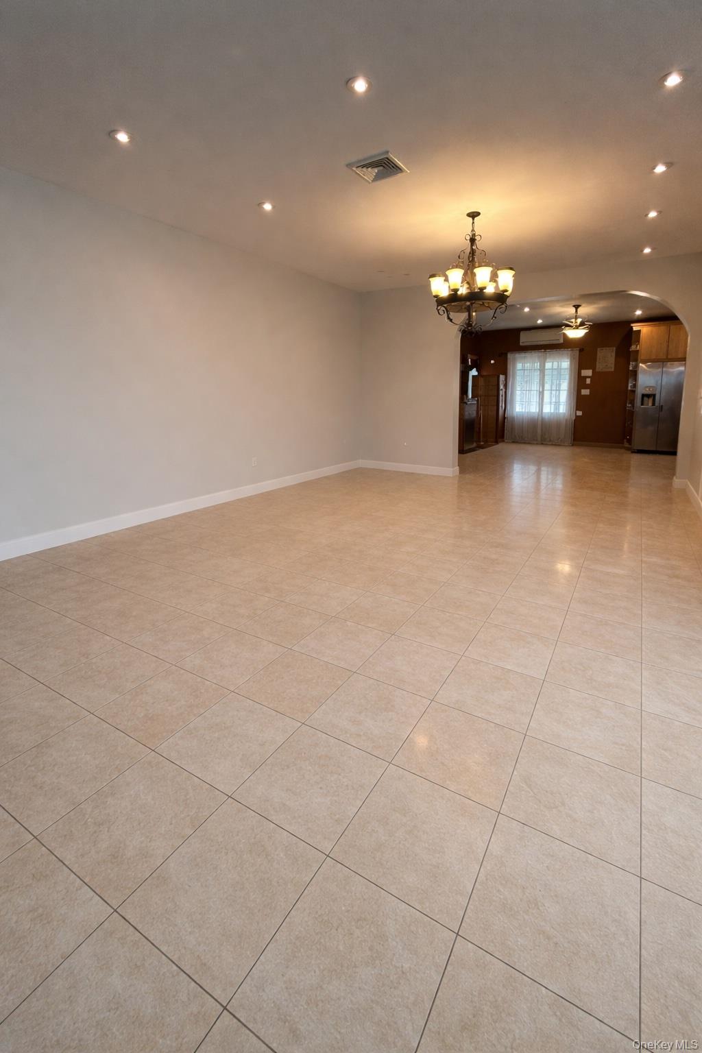 #6 photo, 15823 92nd Street, Куинс ‖ Howard Beach , NY 11414