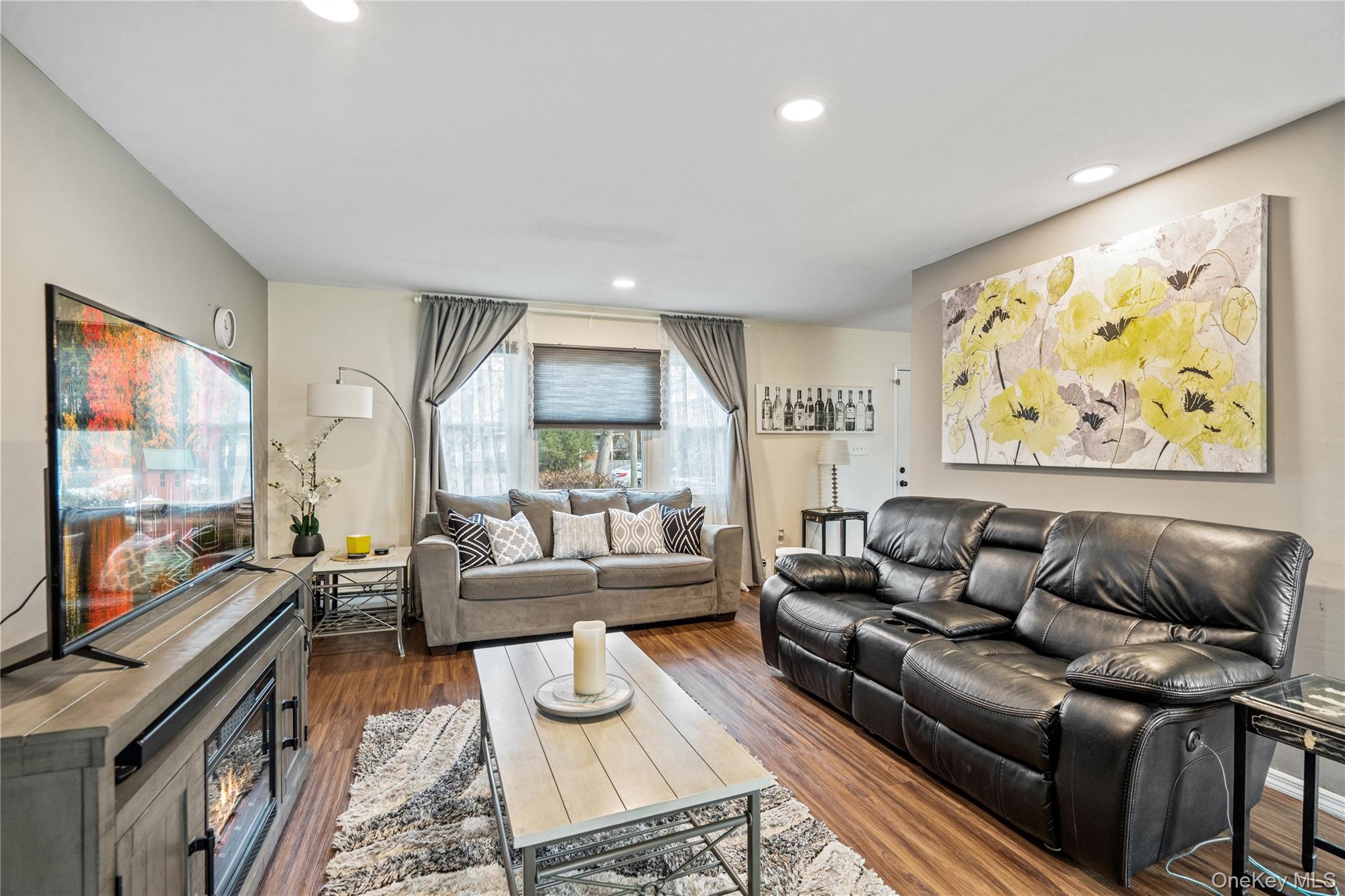 #3 photo, 151 Allwood Avenue, 東長島 Central Islip , NY 11722