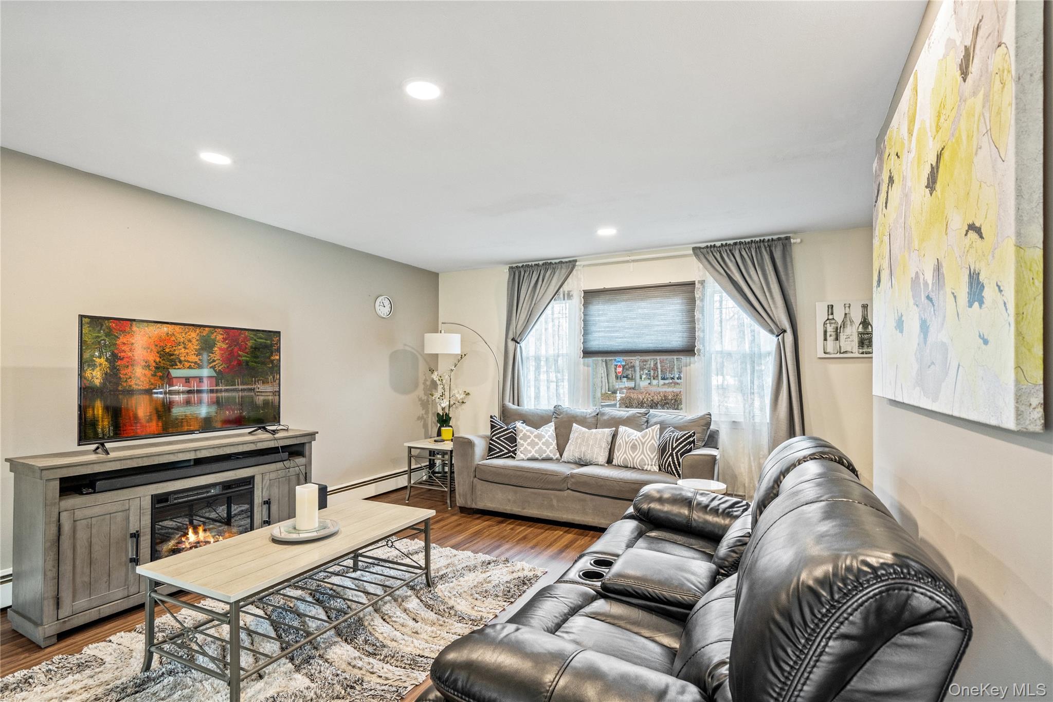 #4 photo, 151 Allwood Avenue, 東長島 Central Islip , NY 11722