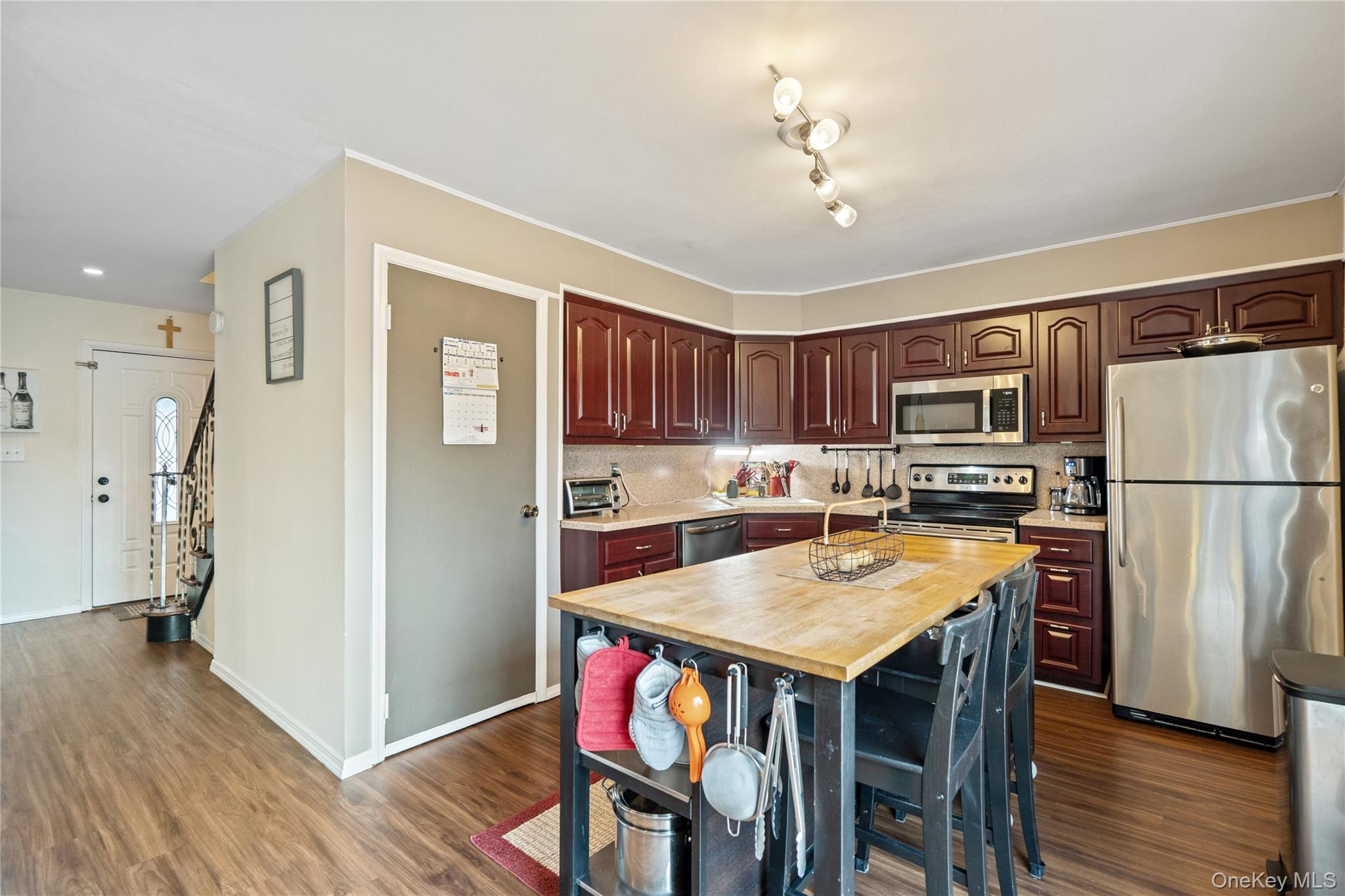 #7 photo, 151 Allwood Avenue, 東長島 Central Islip , NY 11722