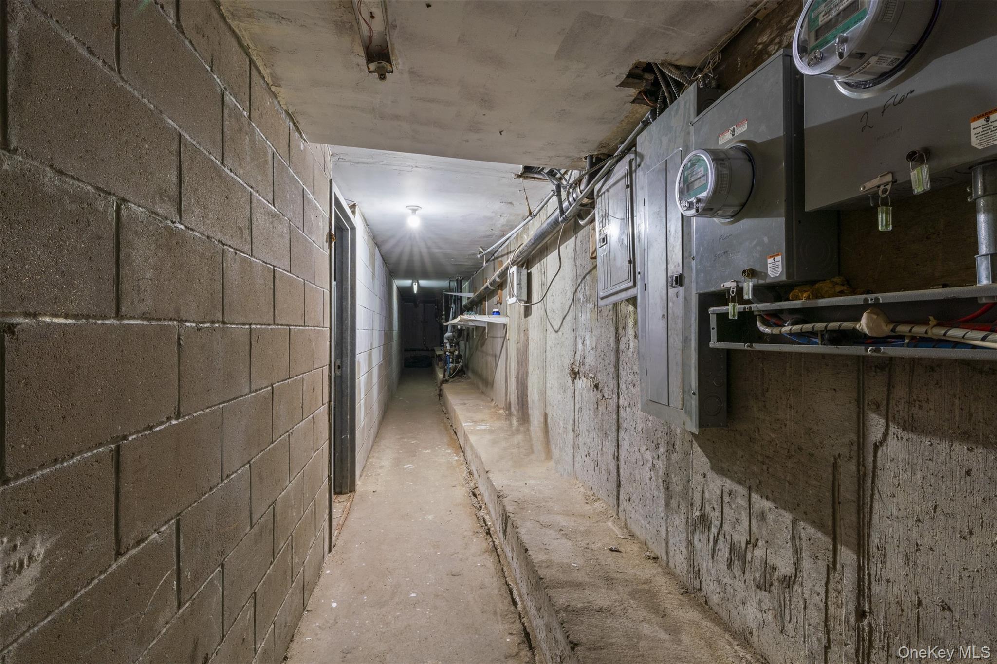 #2 photo, 12115 Jamaica Avenue, Richmond Hill , NY 11418