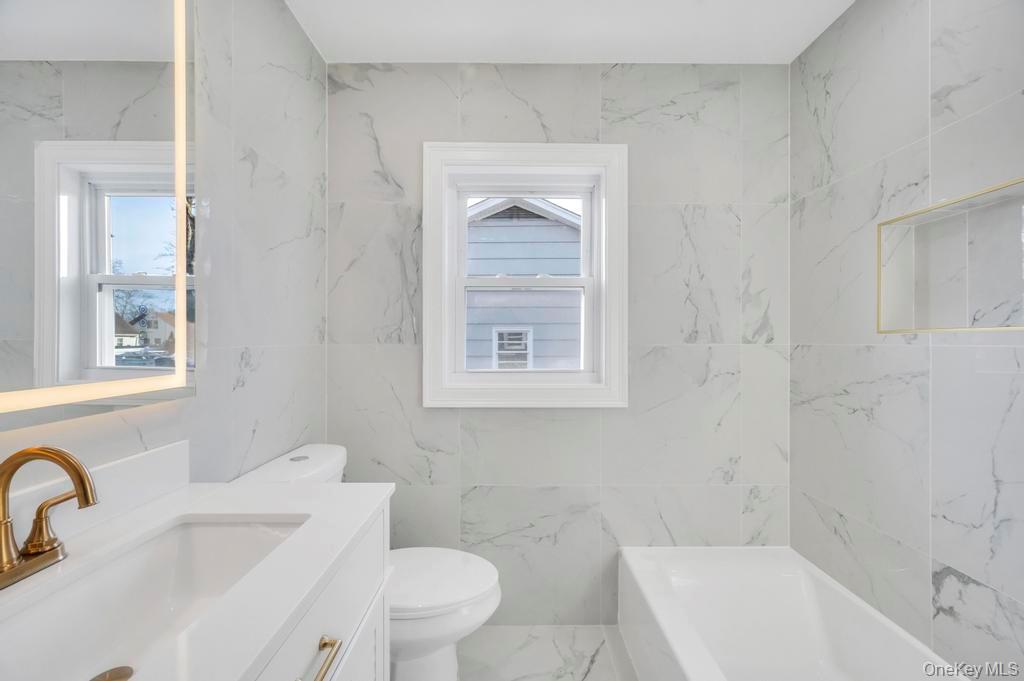 #19 photo, 110 Monroe Avenue, Patchogue , NY 11772