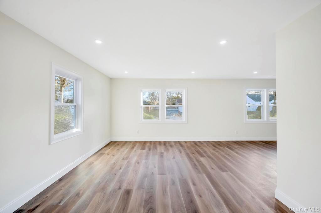 #7 photo, 110 Monroe Avenue, Patchogue , NY 11772