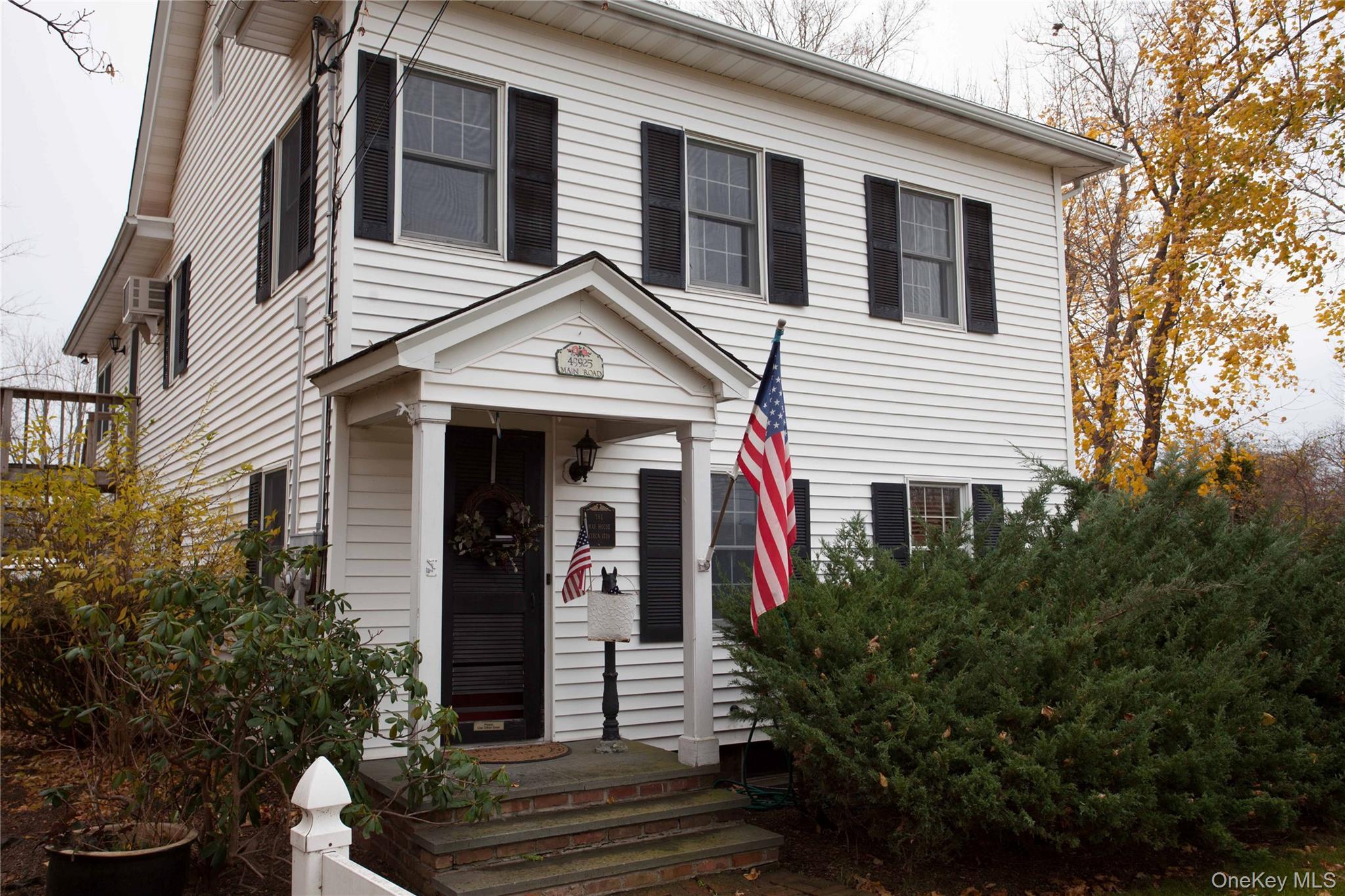 #1 photo, 49925 Main Road, Southold , NY 11971