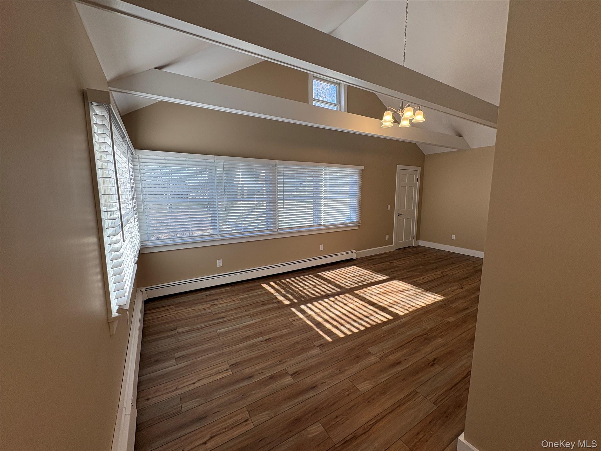 #8 photo, 49925 Main Road, Southold , NY 11971