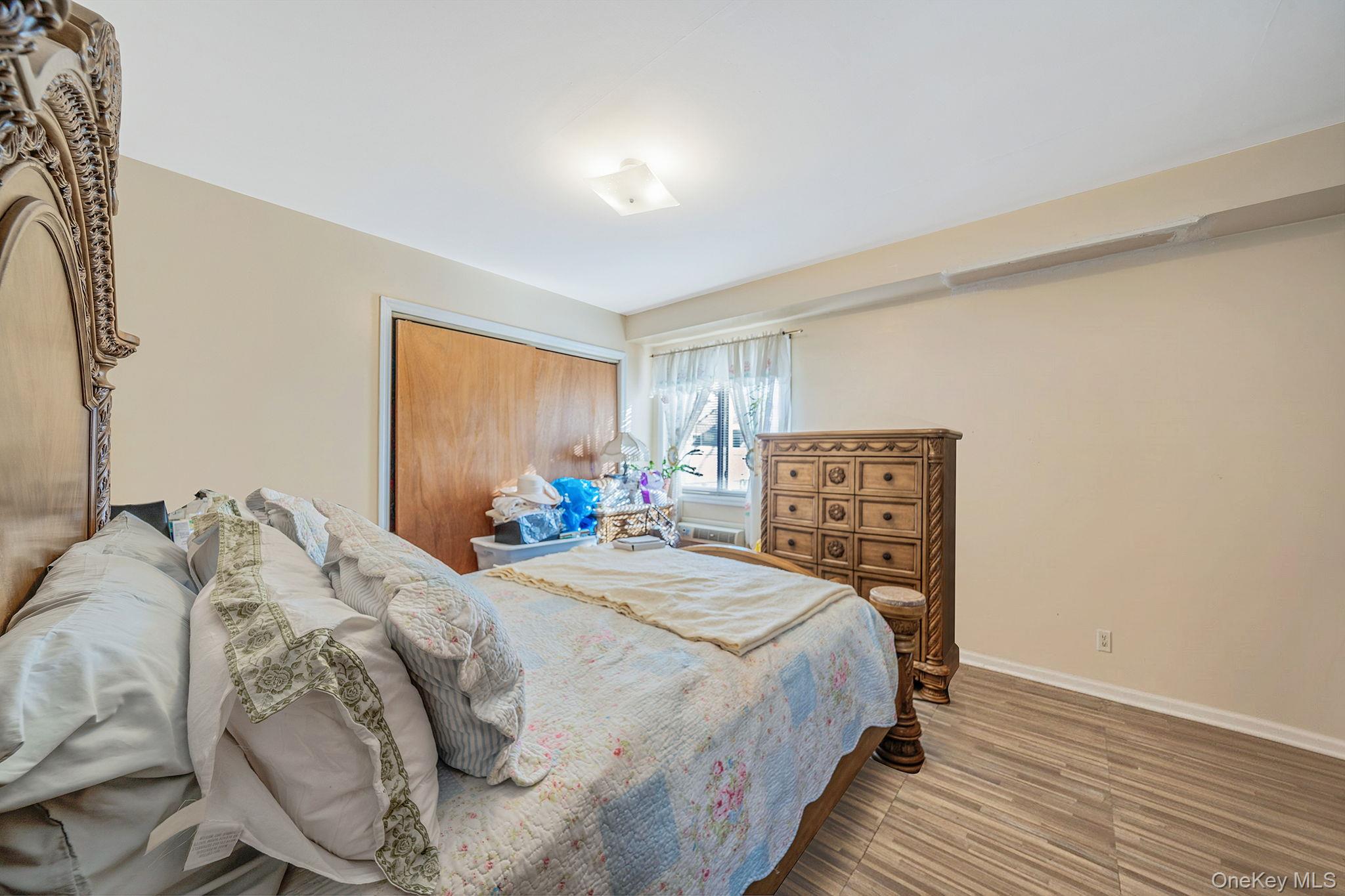 #9 photo, 16740 145th Drive, Куинс ‖ Jamaica , NY 11434