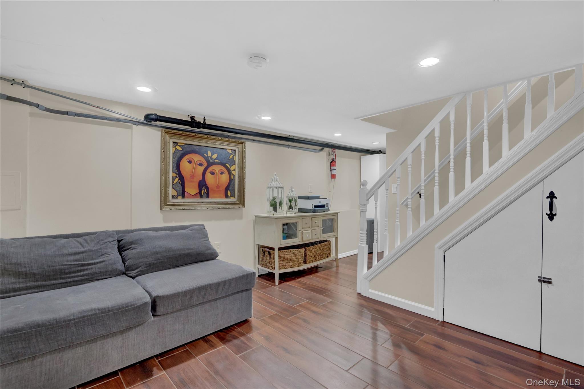 #15 photo, 48 Saint Marks Avenue, Freeport , NY 11520