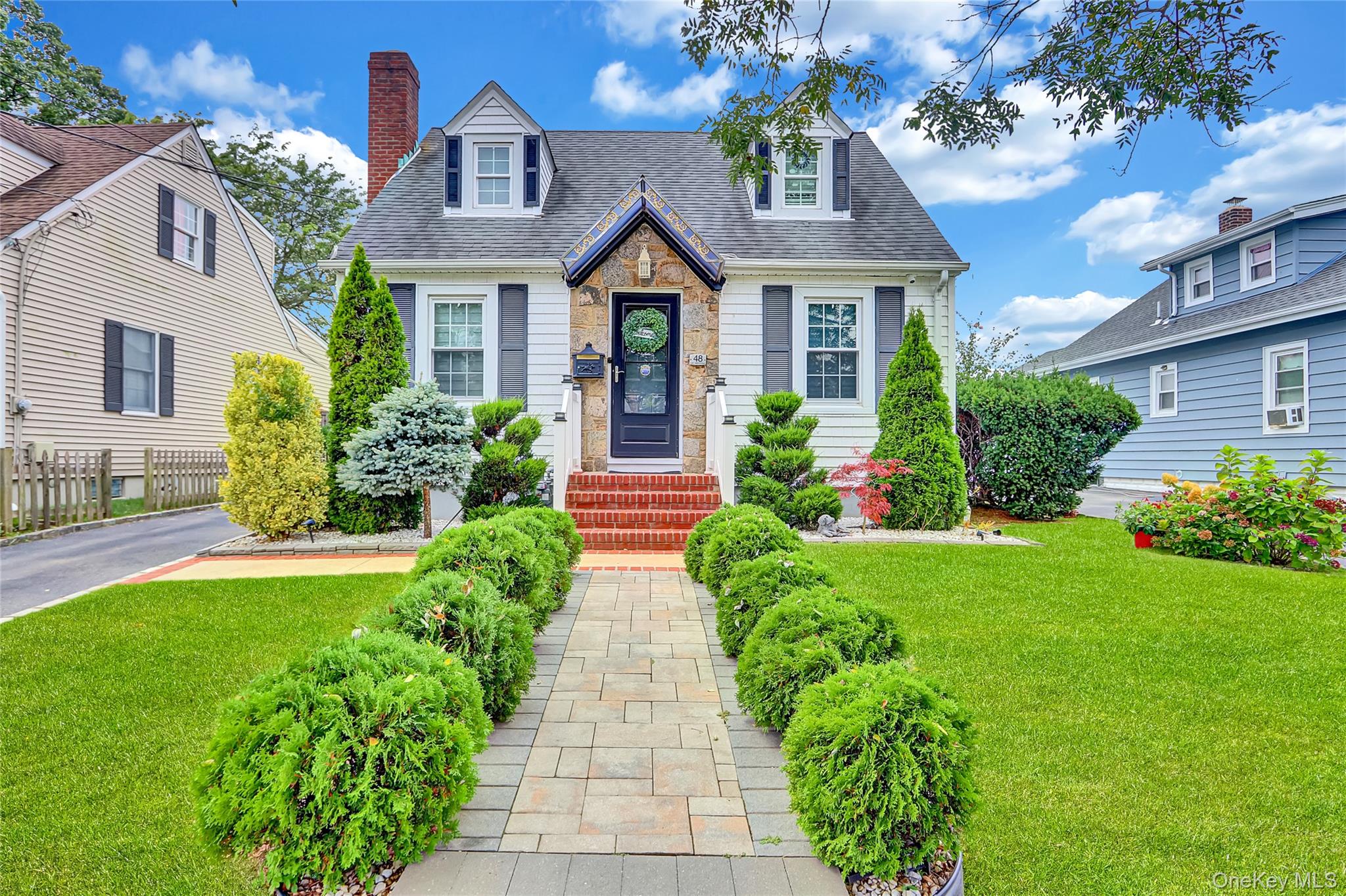 #2 photo, 48 Saint Marks Avenue, Freeport , NY 11520