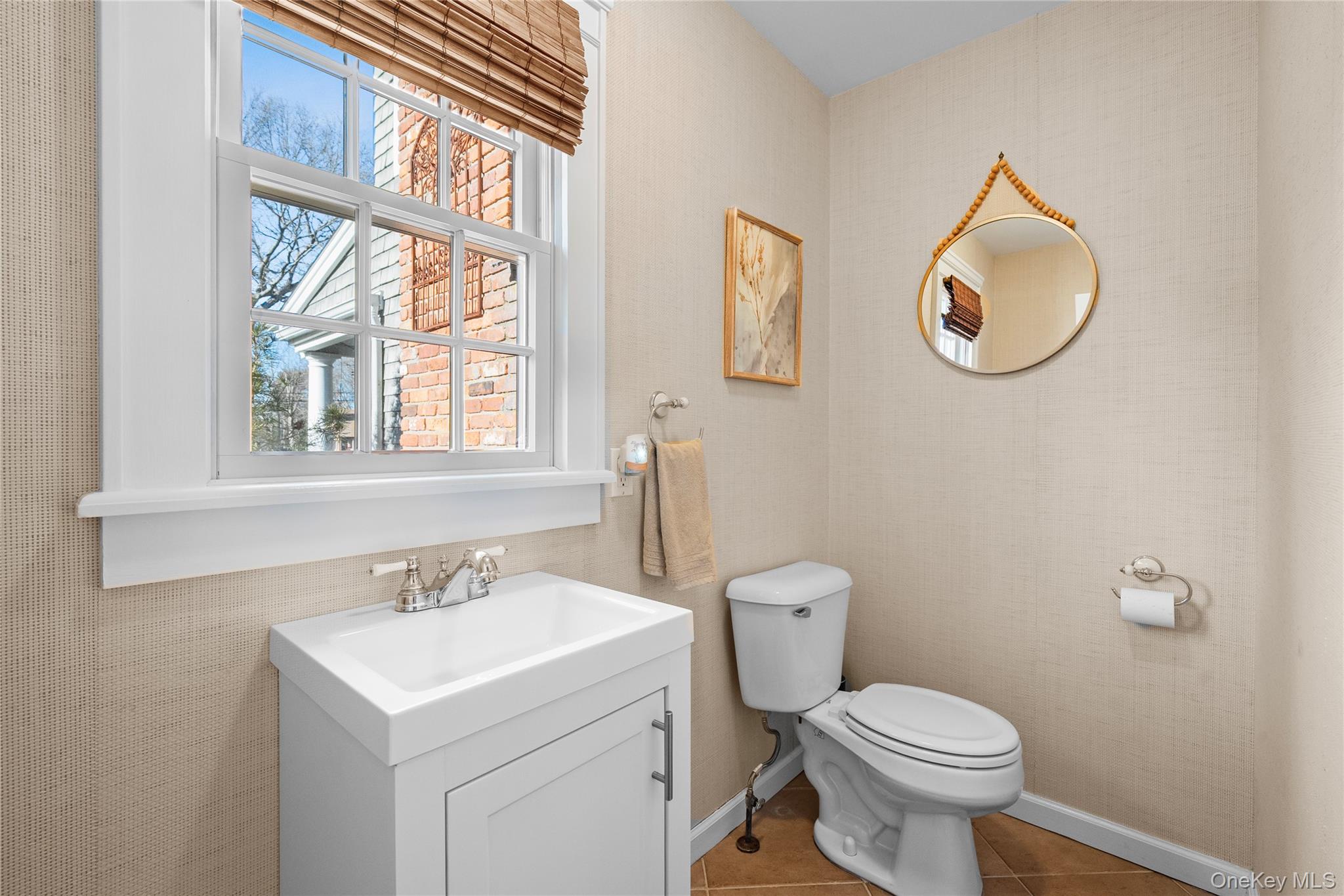 #12 photo, 85 Fairview Avenue, Bayport , NY 11705