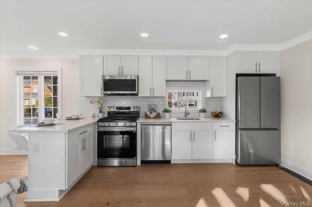 #10 photo, 27 Valley Avenue, 長島 Locust Valley , NY 11560