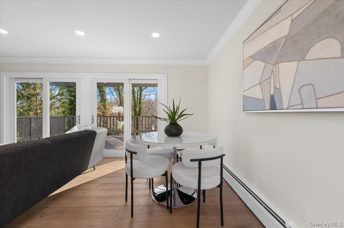 #13 photo, 27 Valley Avenue, 長島 Locust Valley , NY 11560