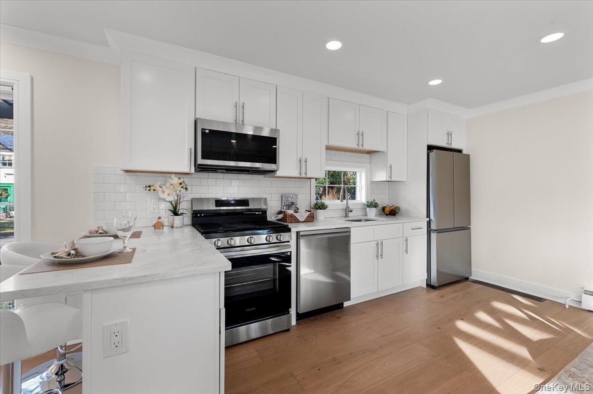 #17 photo, 27 Valley Avenue, 長島 Locust Valley , NY 11560