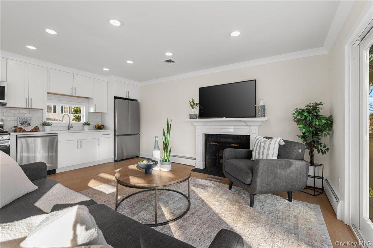 #4 photo, 27 Valley Avenue, 長島 Locust Valley , NY 11560