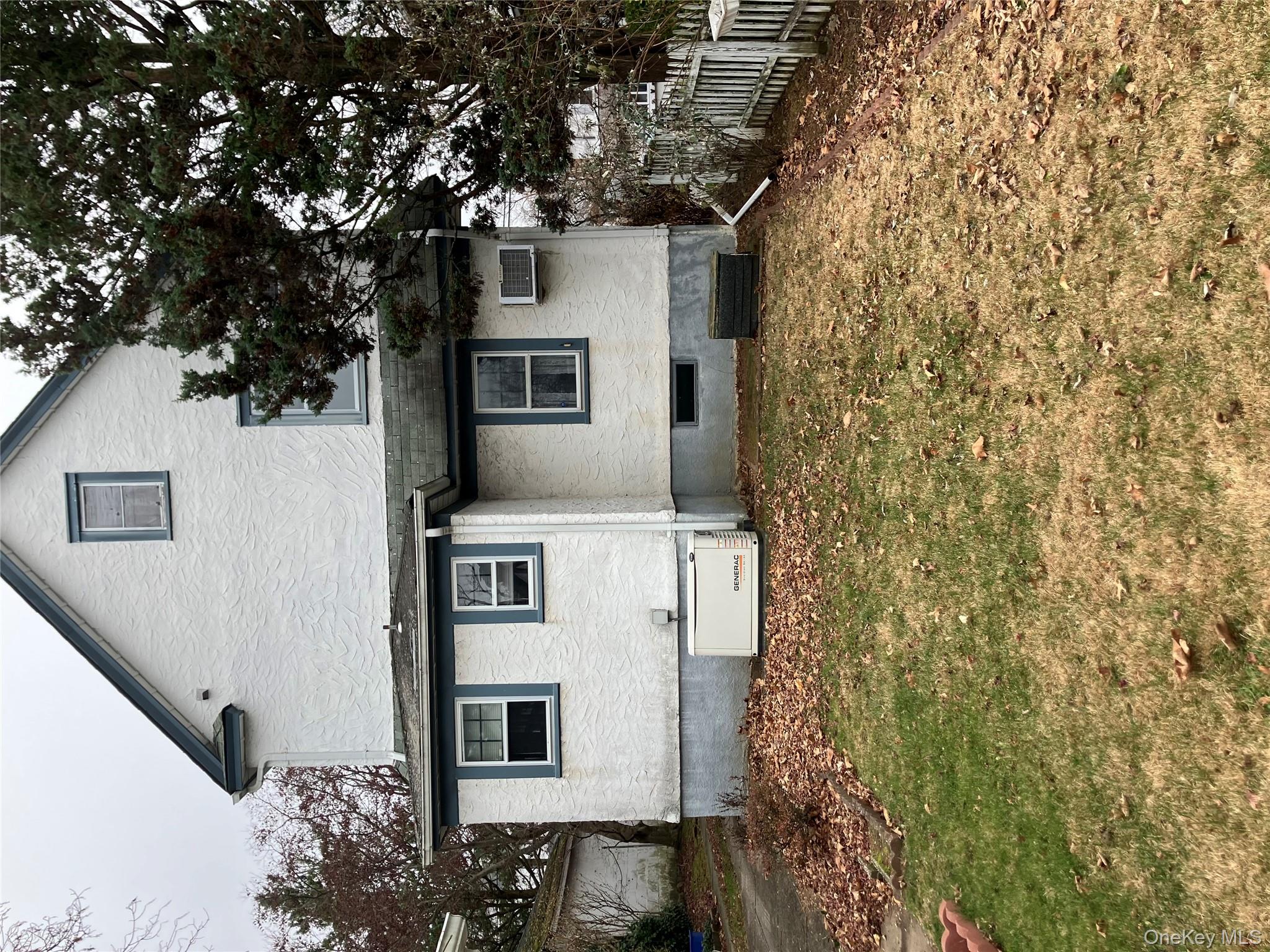 #5 photo, 4627 Jayson Avenue, Great Neck , NY 11020