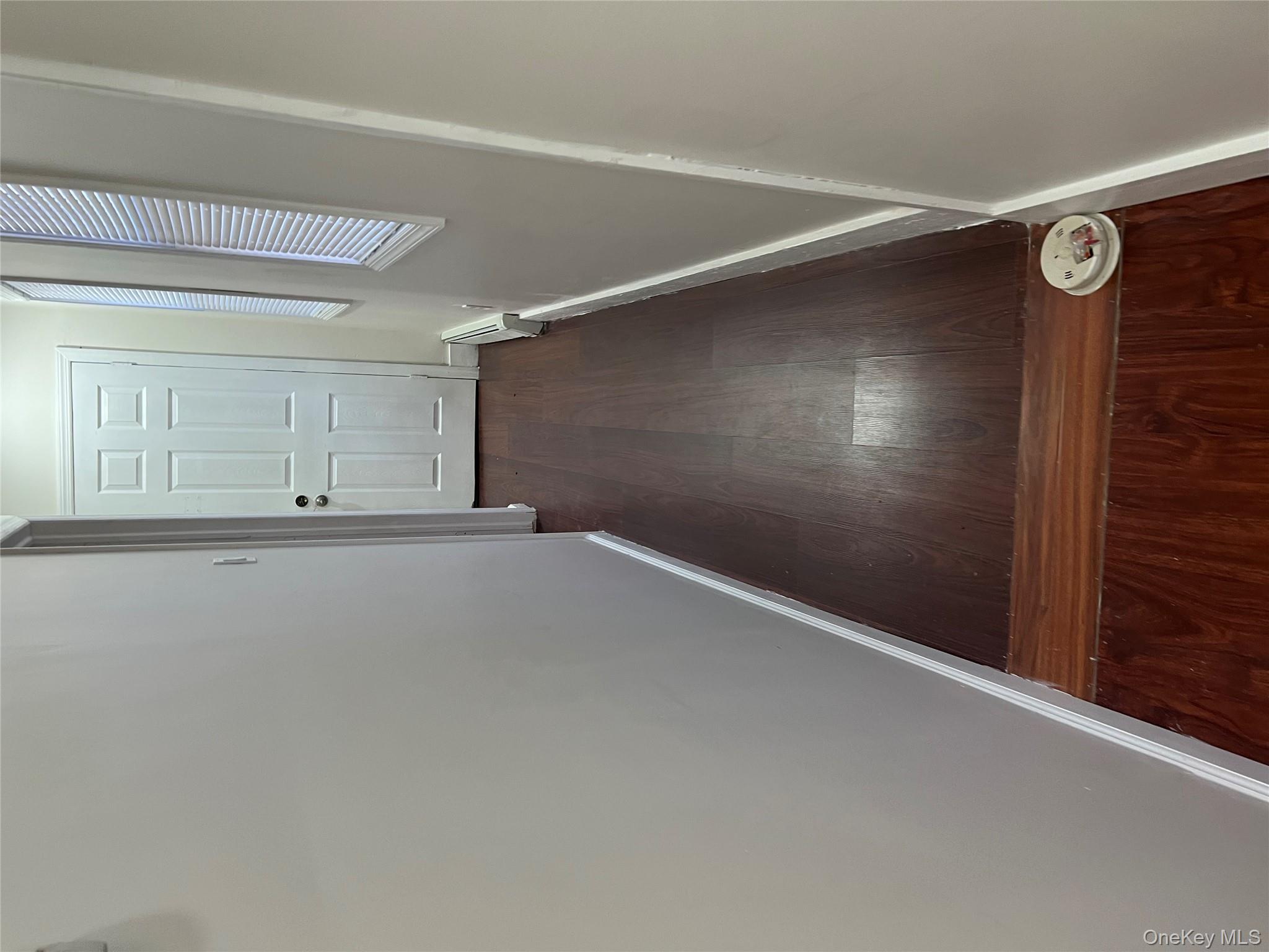 #10 photo, Westbury, Westbury , NY 11590