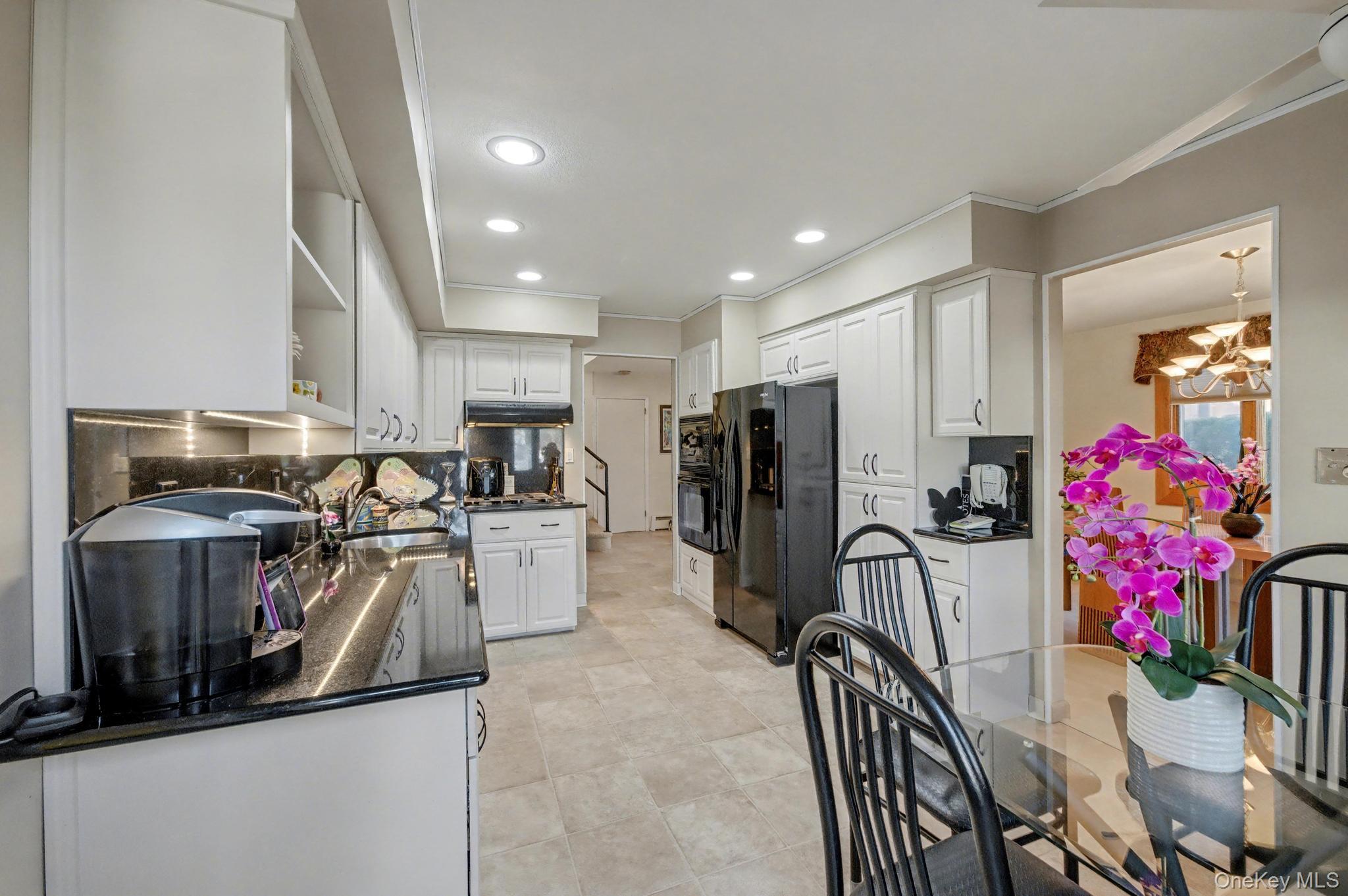 #11 photo, 111 Shinbone Lane, Commack , NY 11725