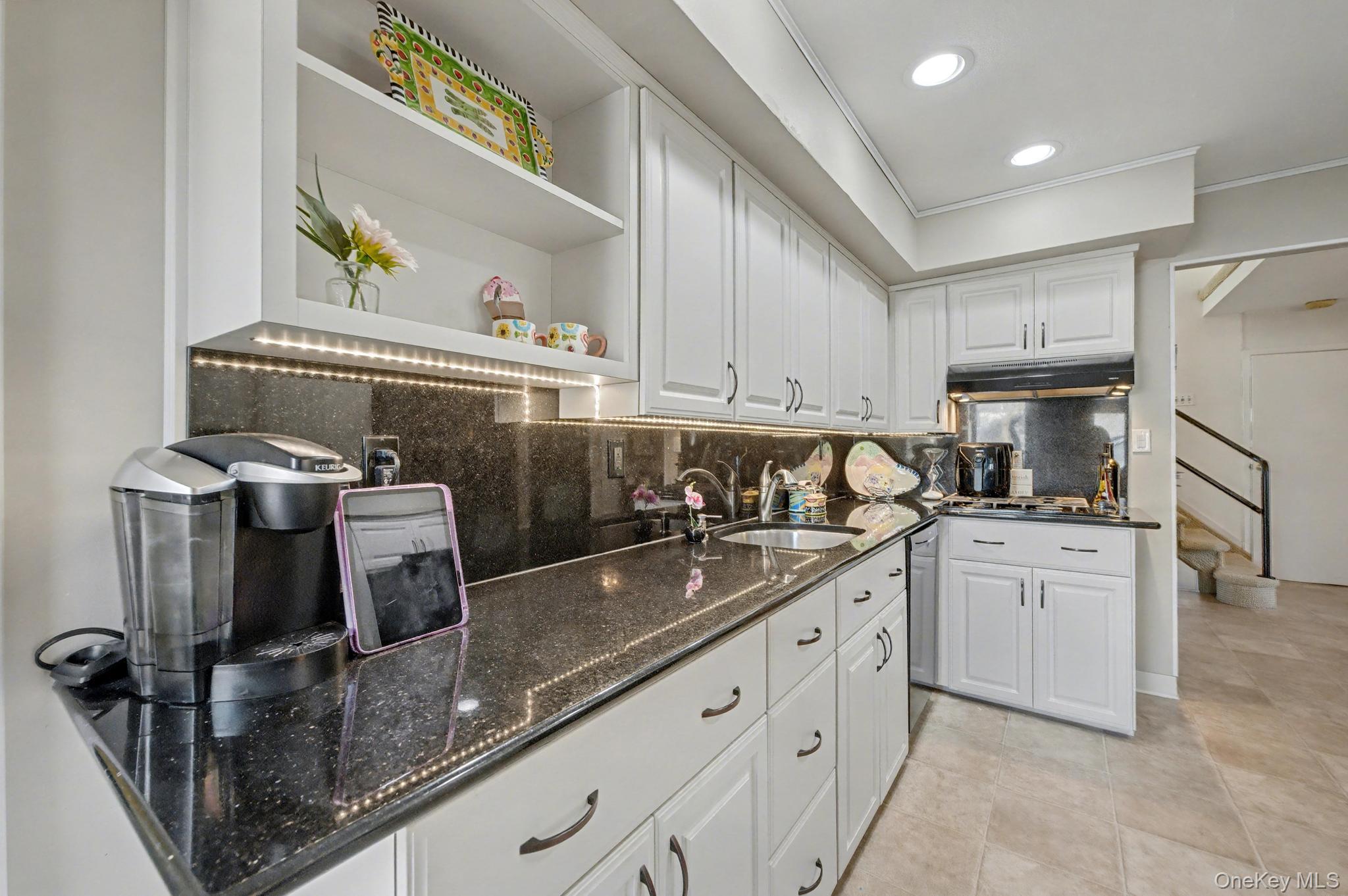 #12 photo, 111 Shinbone Lane, Commack , NY 11725