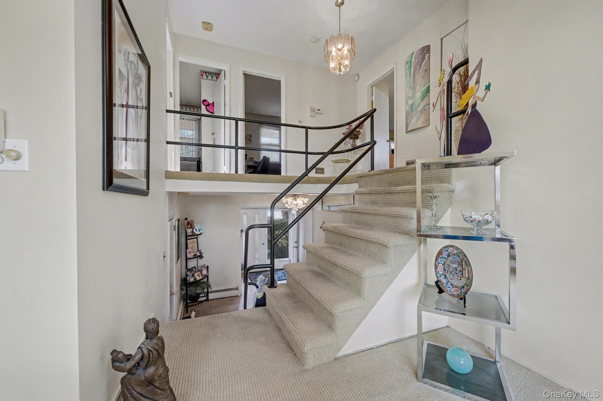 #19 photo, 111 Shinbone Lane, Commack , NY 11725