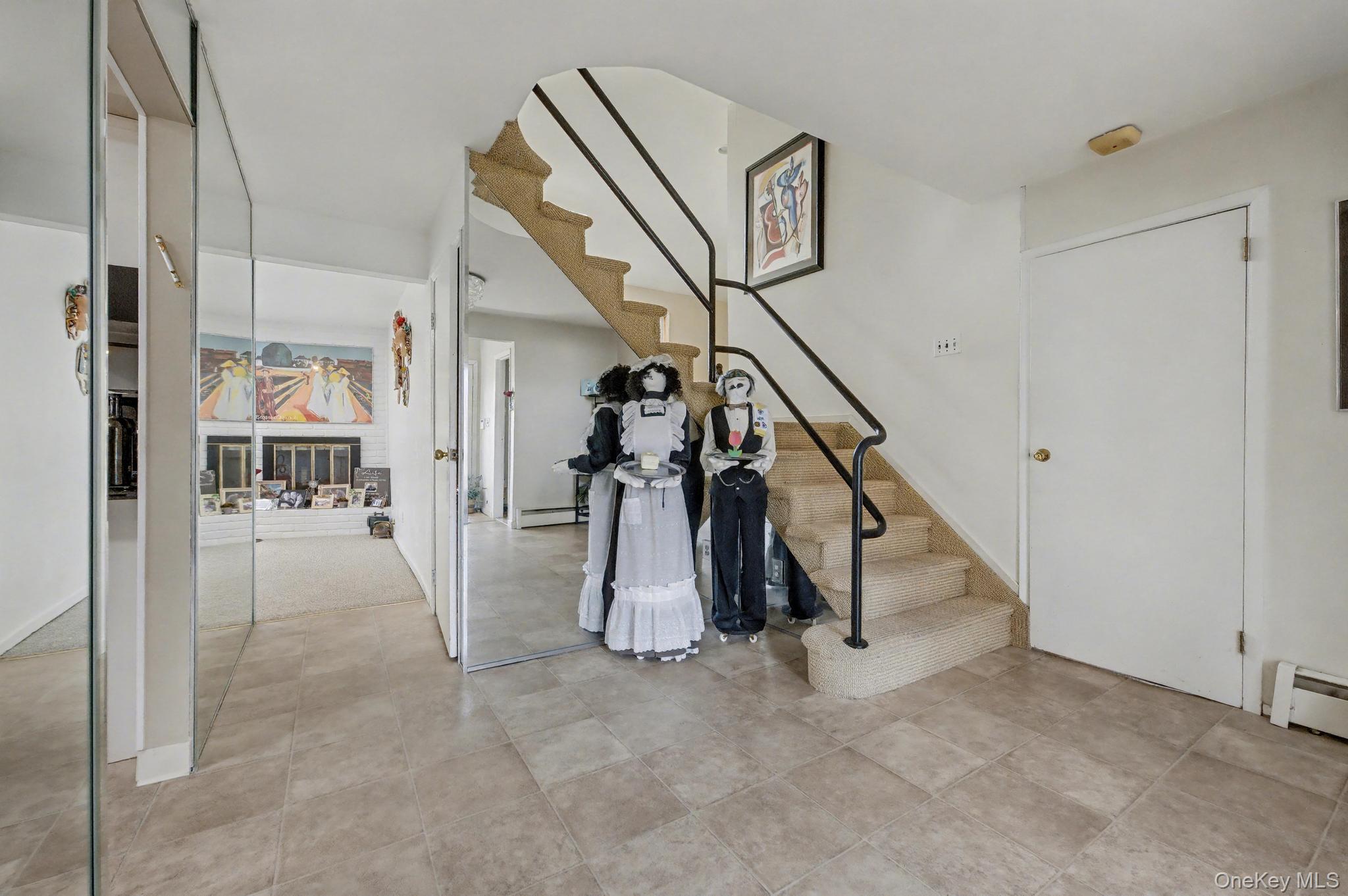 #5 photo, 111 Shinbone Lane, Commack , NY 11725