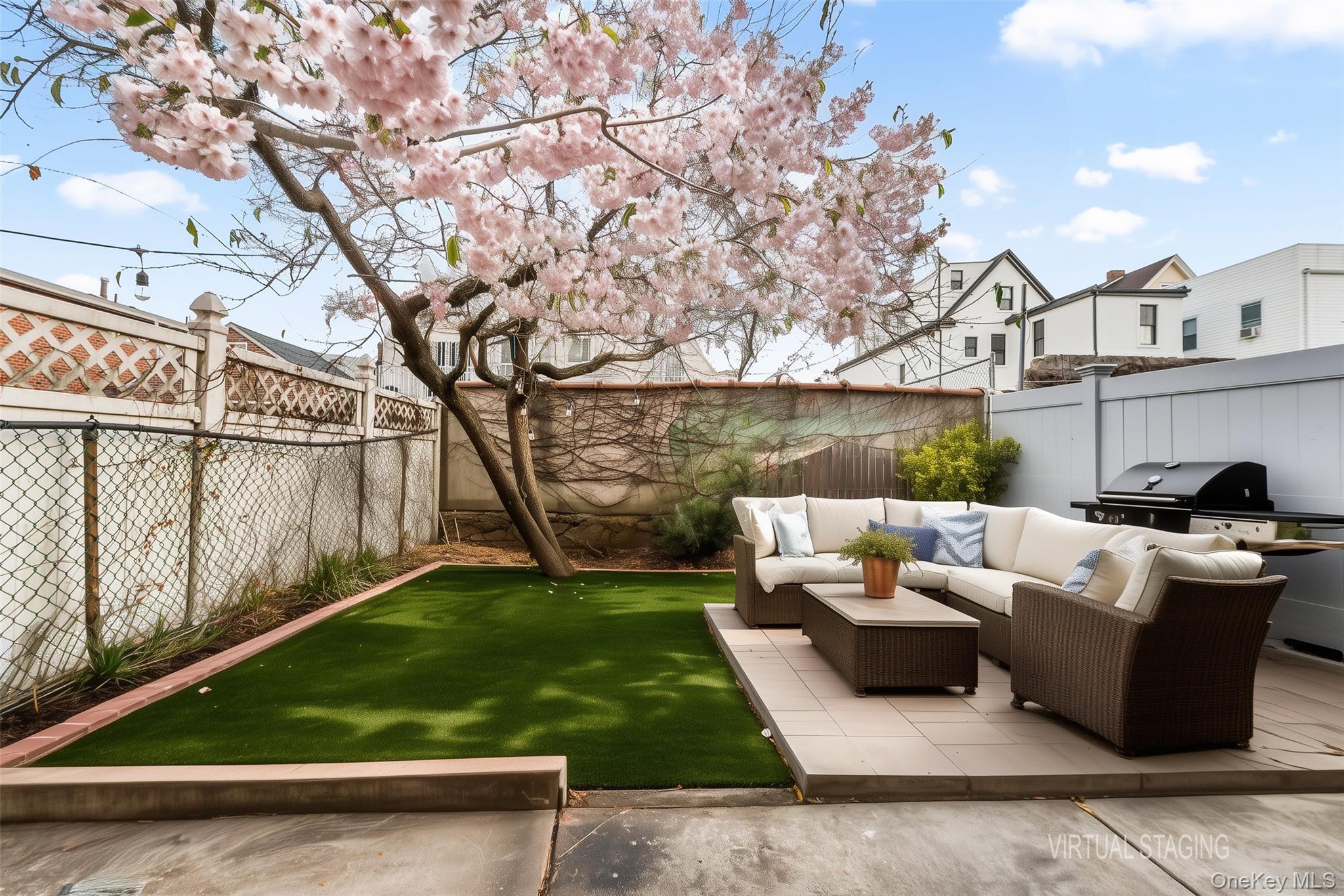 #7 photo, 94-44 45 Avenue, 皇后區 可樂娜 Corona , NY 11373