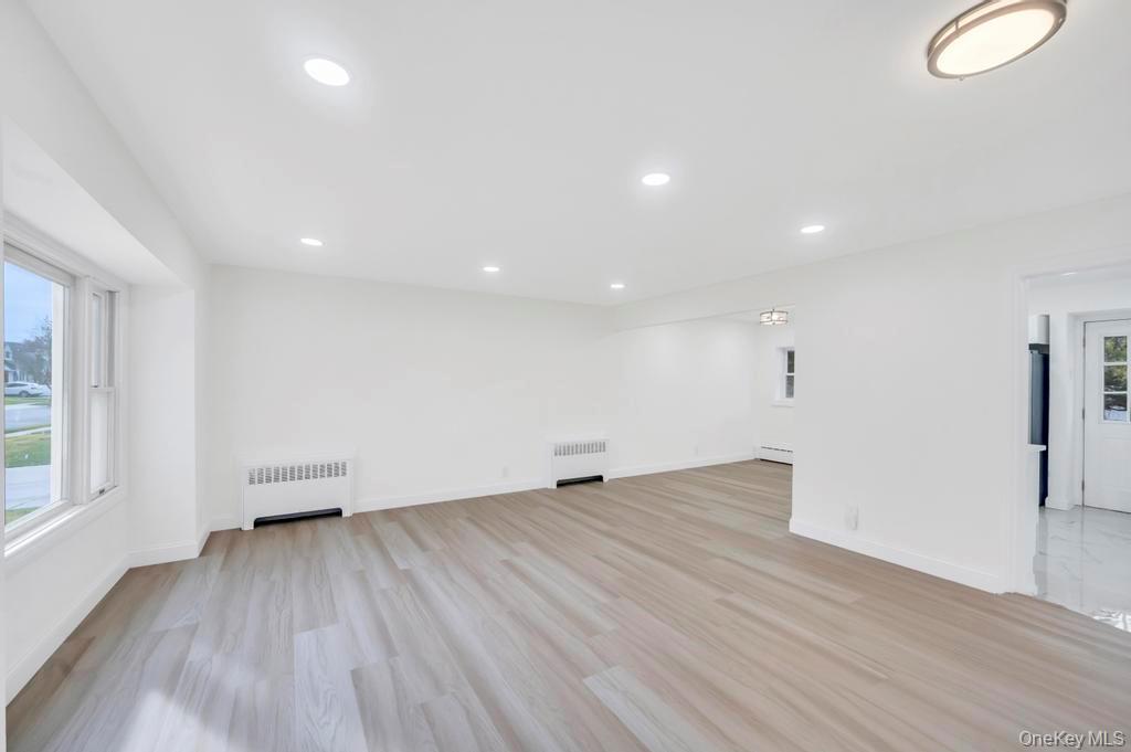 #3 photo, 2737 Sheila Court, East Meadow , NY 11554