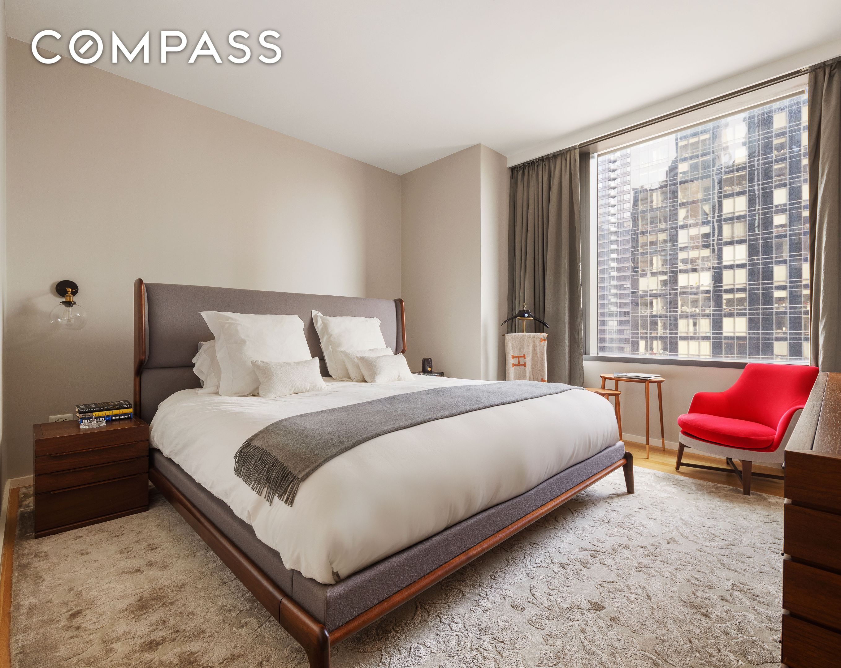 #8 photo, 50 United Nations Plaza, ম্যানহাটন Midtown East , NY 10017