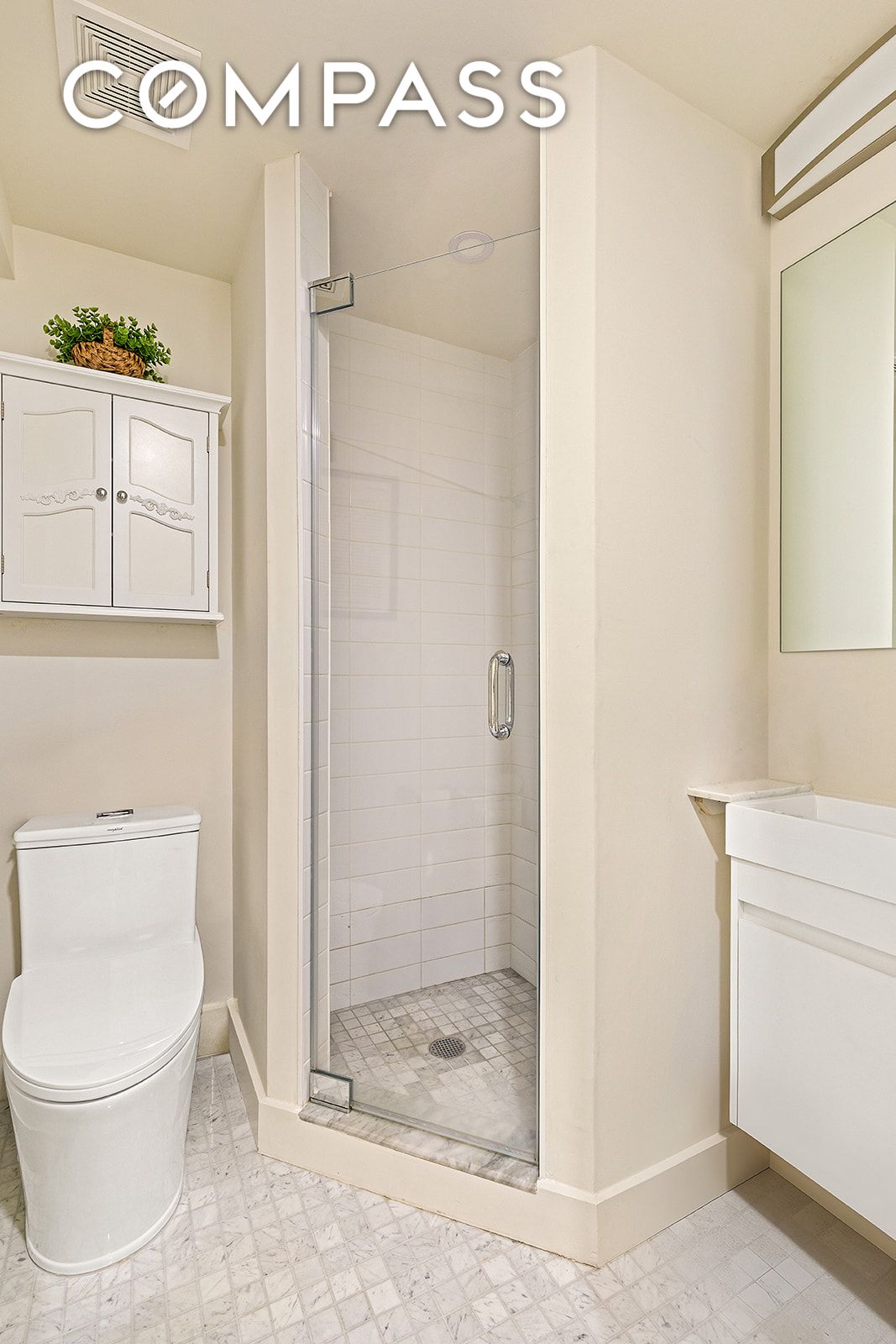 #13 photo, 9511 Shore Road, Bay Ridge , NY 11209