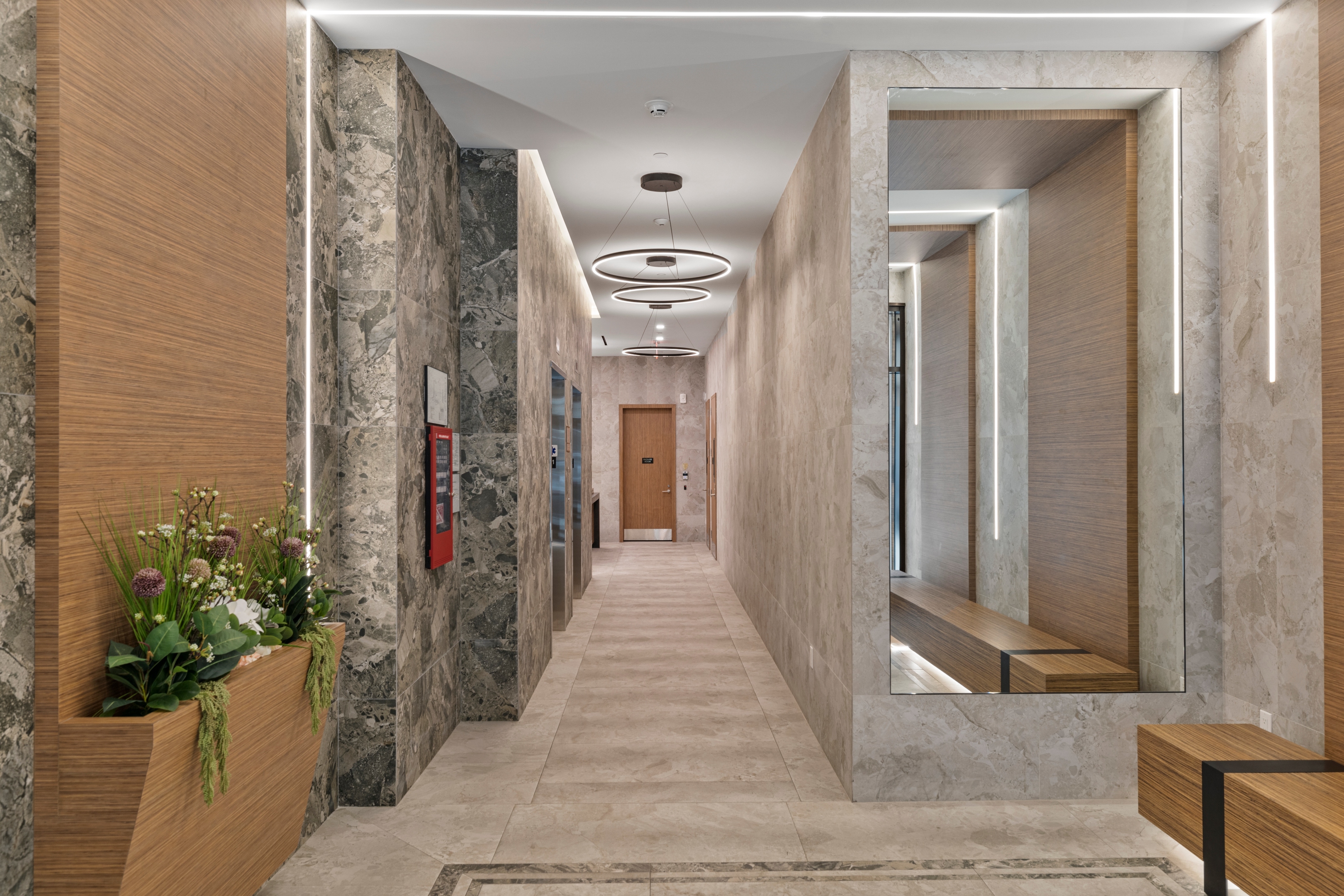 #8 photo, Bronx, 布朗士 Concourse Village , NY 10451