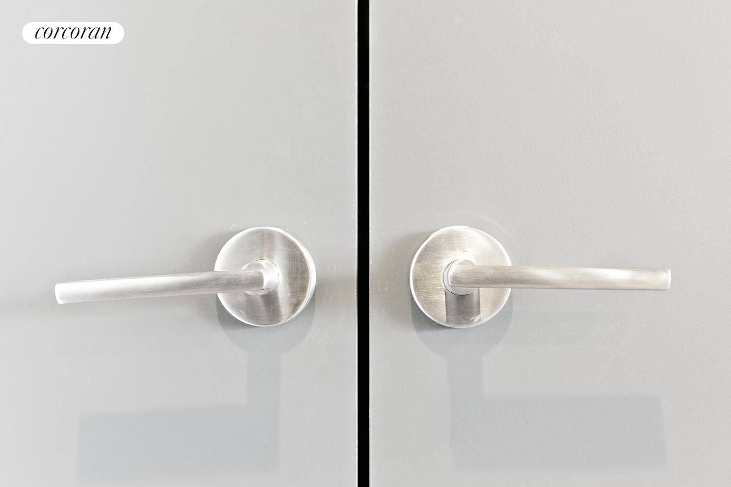 #19 photo, Brooklyn, הברונקס Williamsburg , NY 11249