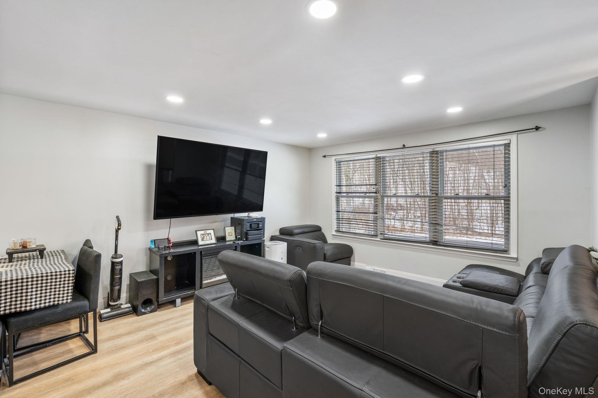 #2 photo, 171 High Barney Road, Middletown , NY 10940