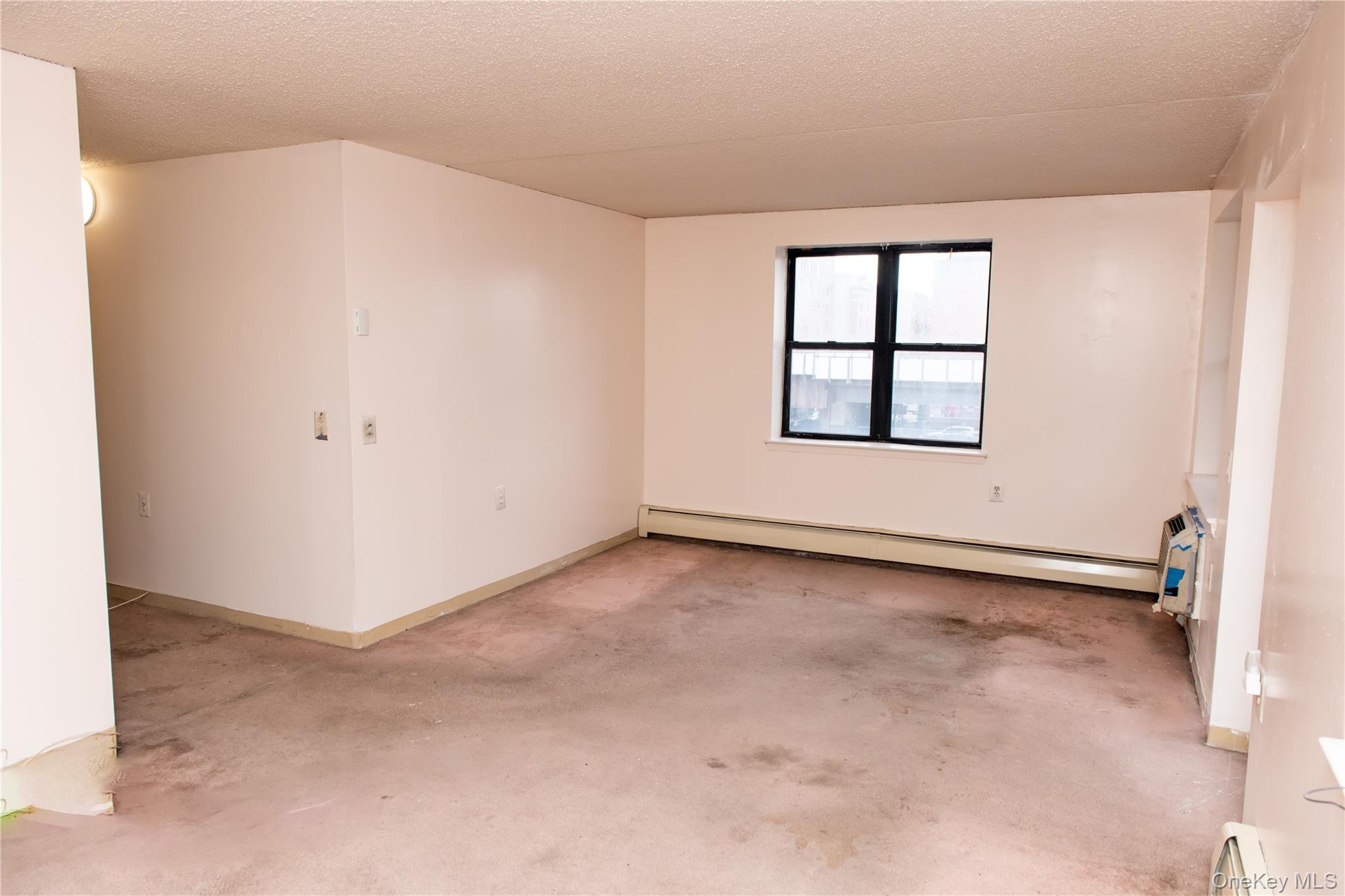 #11 photo, 1901 Madison Avenue, New York (Manhattan) , NY 10035