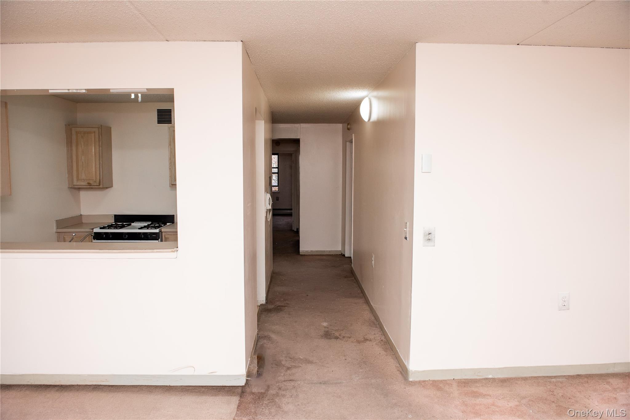 #17 photo, 1901 Madison Avenue, New York (Manhattan) , NY 10035