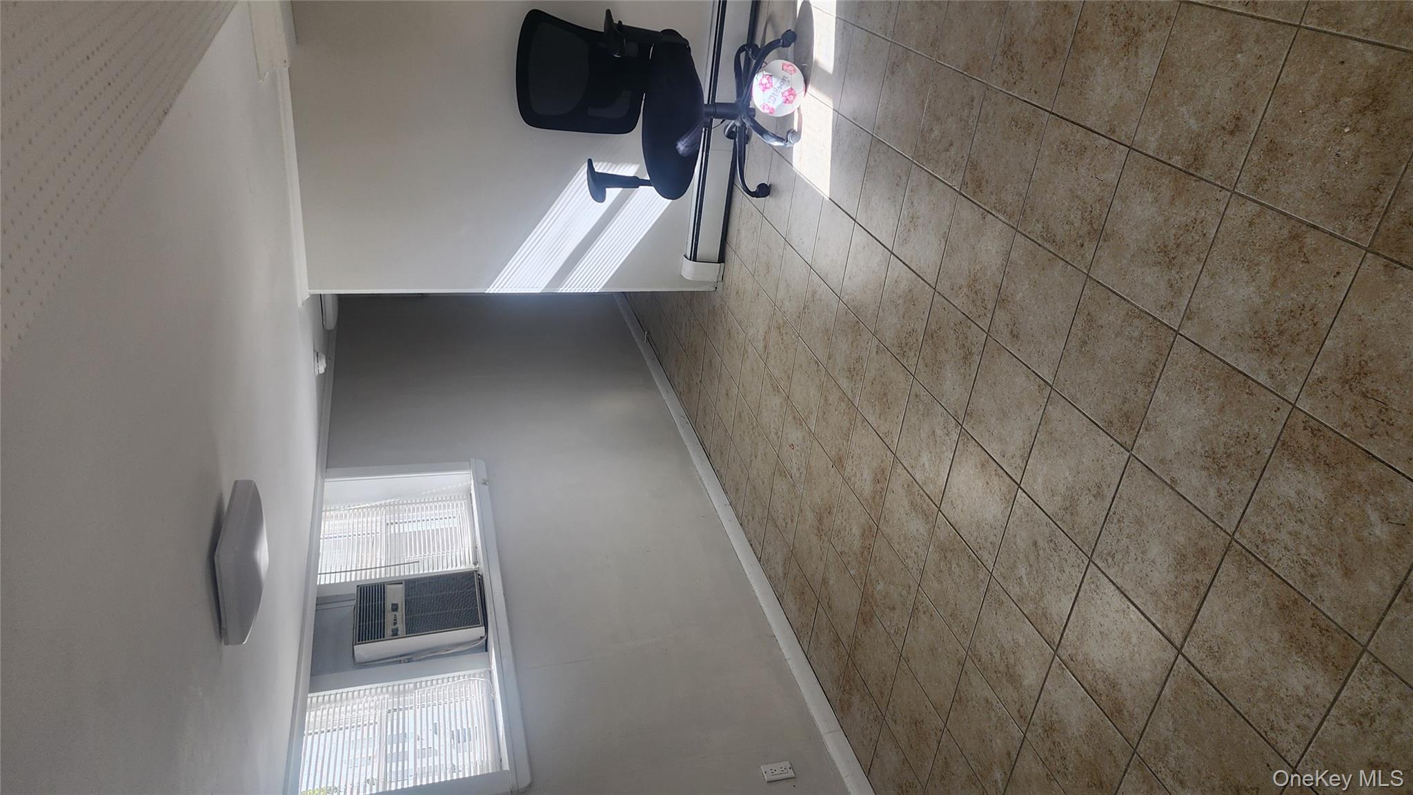 #19 photo, 135 Harrison, Harrison , NY 10528