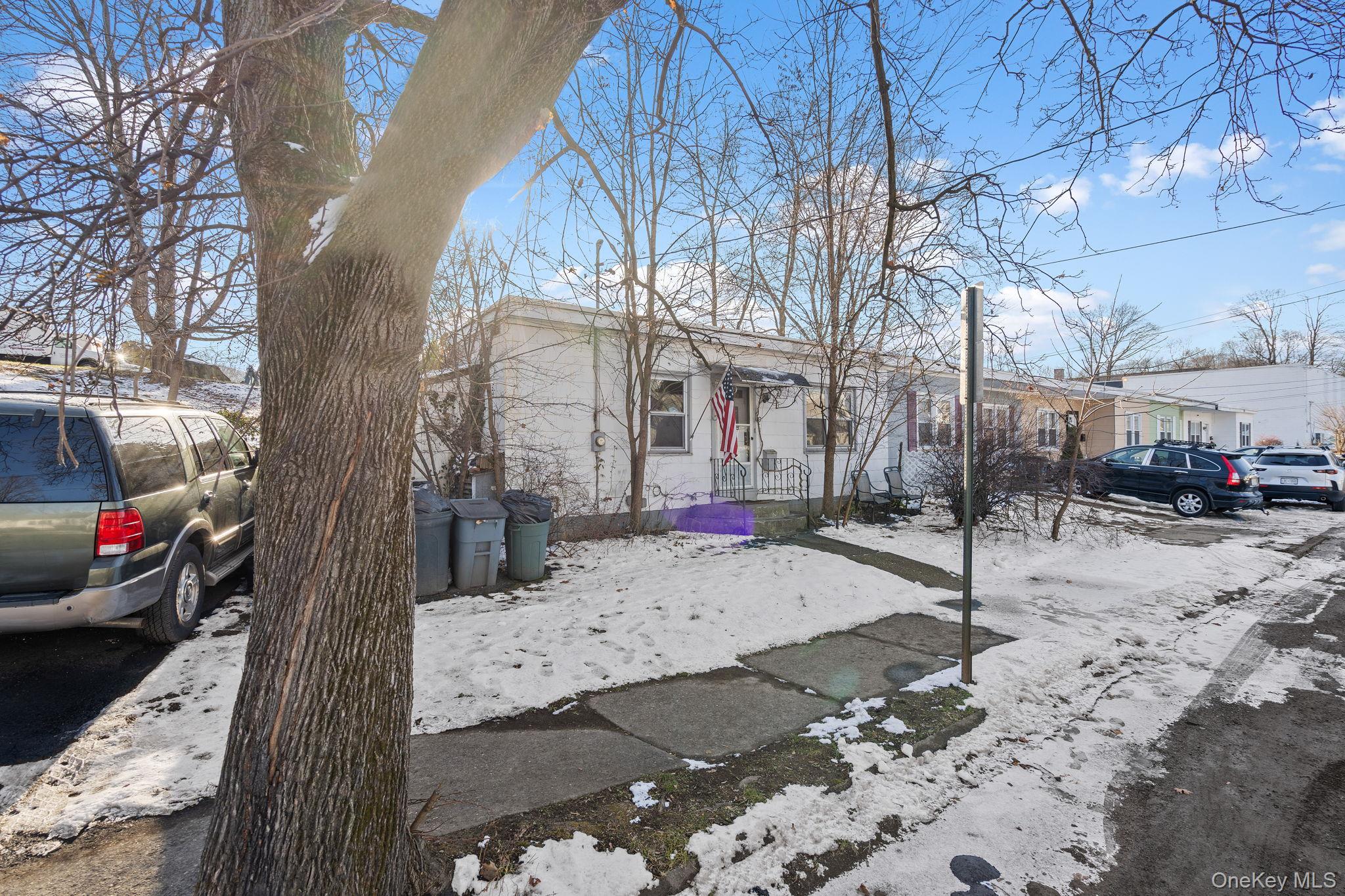 #7 photo, 4 Locust Street, Newburgh , NY 12550