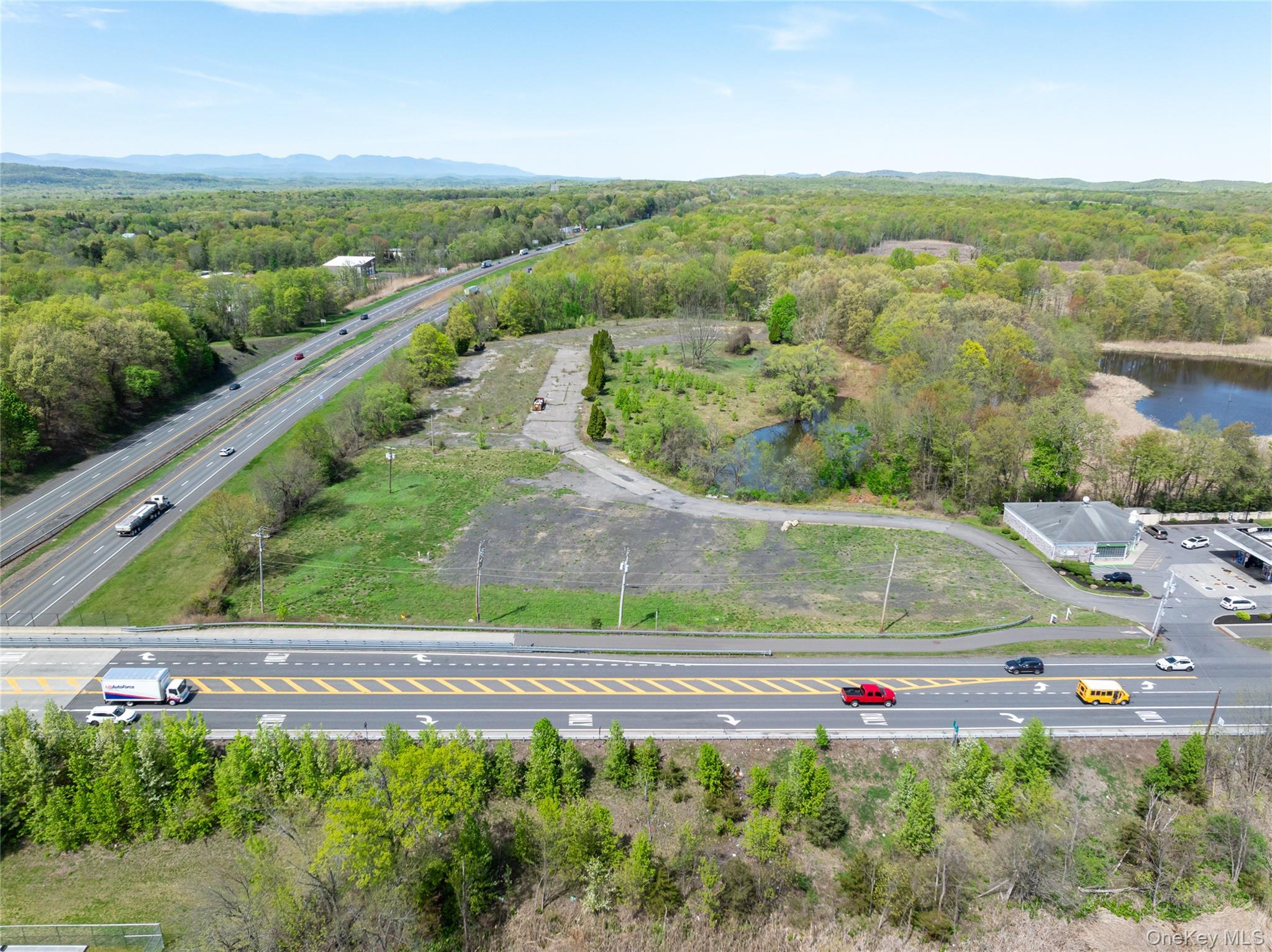 #12 photo, 403 Main Street, New Paltz , NY 12561