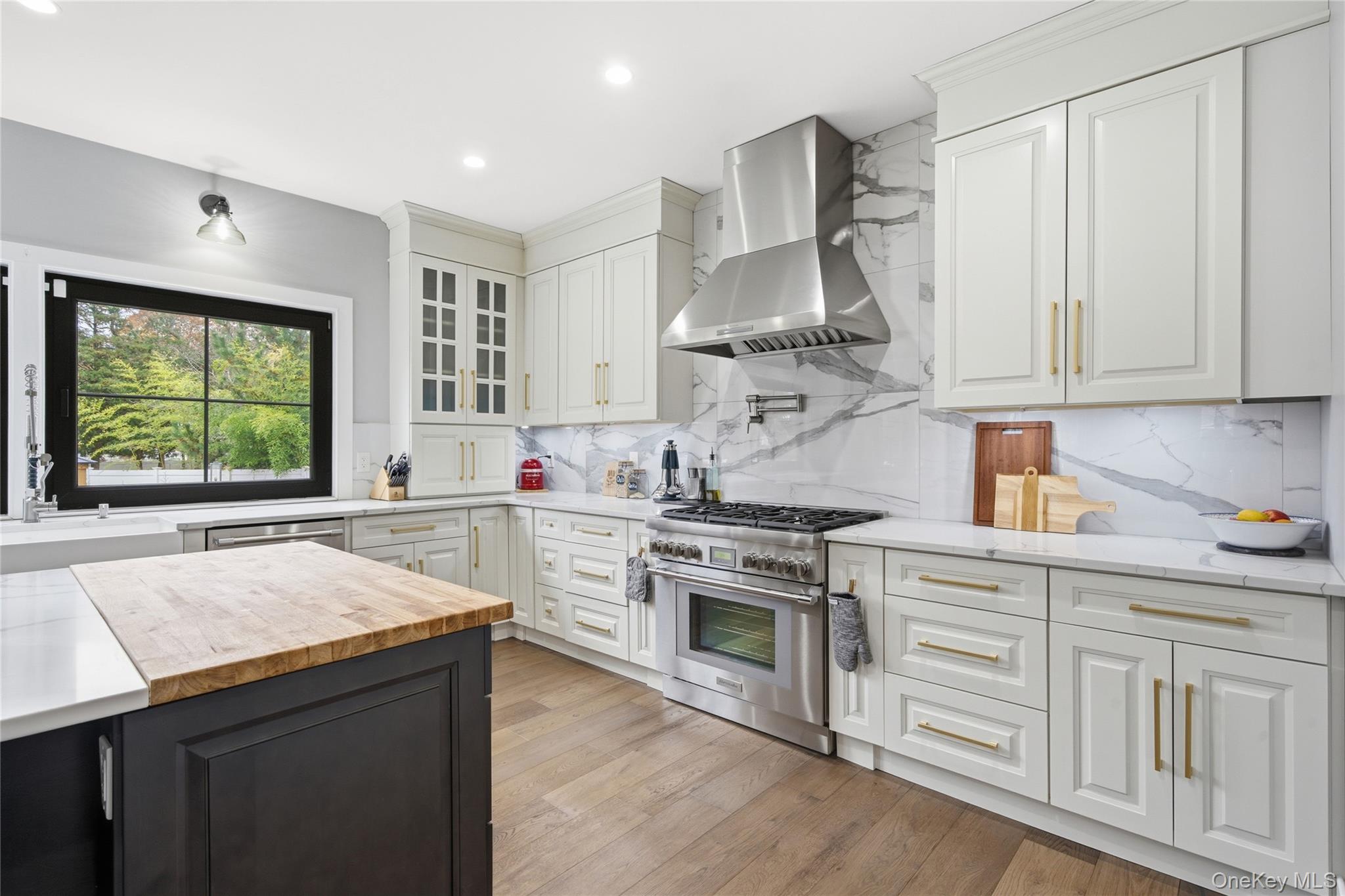 #9 photo, 18 Timberpoint Road, East Islip , NY 11730