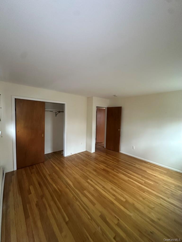 #11 photo, 29 Hendrick Avenue, Glen Cove , NY 11542