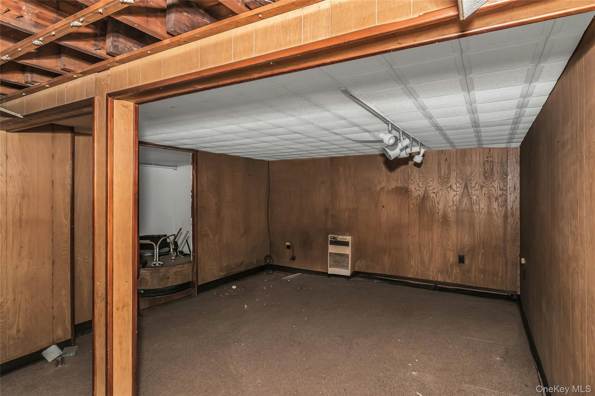 #18 photo, 20124 24th Avenue, Bayside , NY 11360