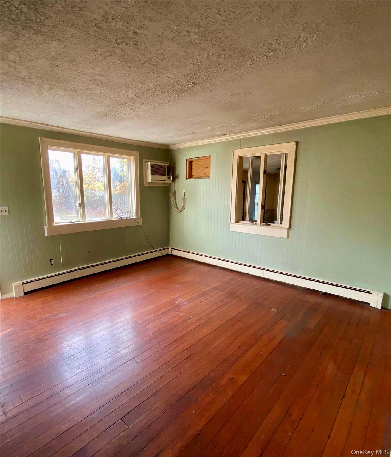 #4 photo, 26 N Swezeytown Road, সাফোক কাউন্টি Middle Island , NY 11953