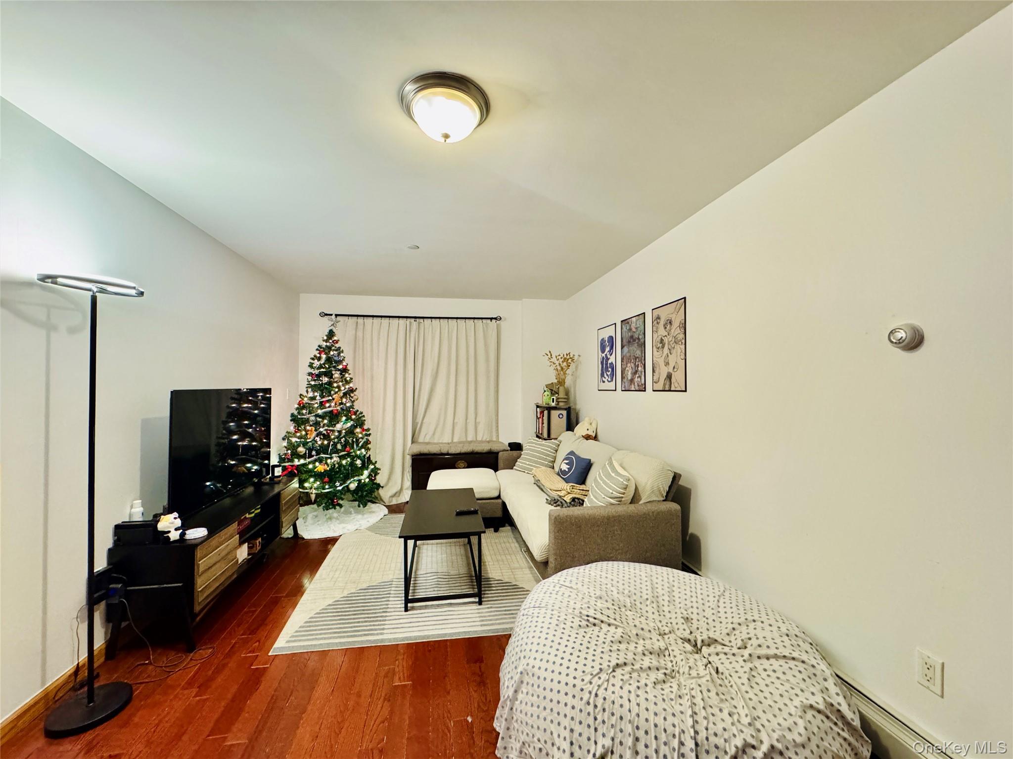 #8 photo, 3749 81st Street, Jackson Heights , NY 11372