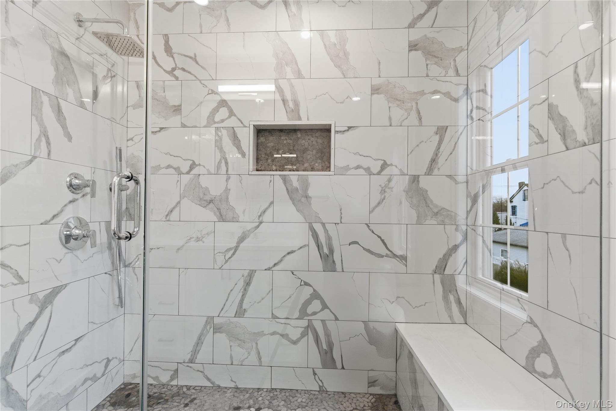 #17 photo, 42 Alice Court, 長島 East Rockaway , NY 11518