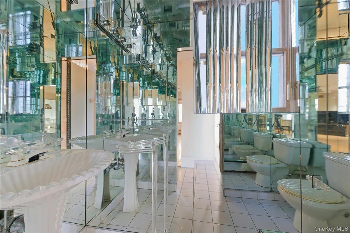 #10 photo, 467 W Broadway, Cedarhurst , NY 11516